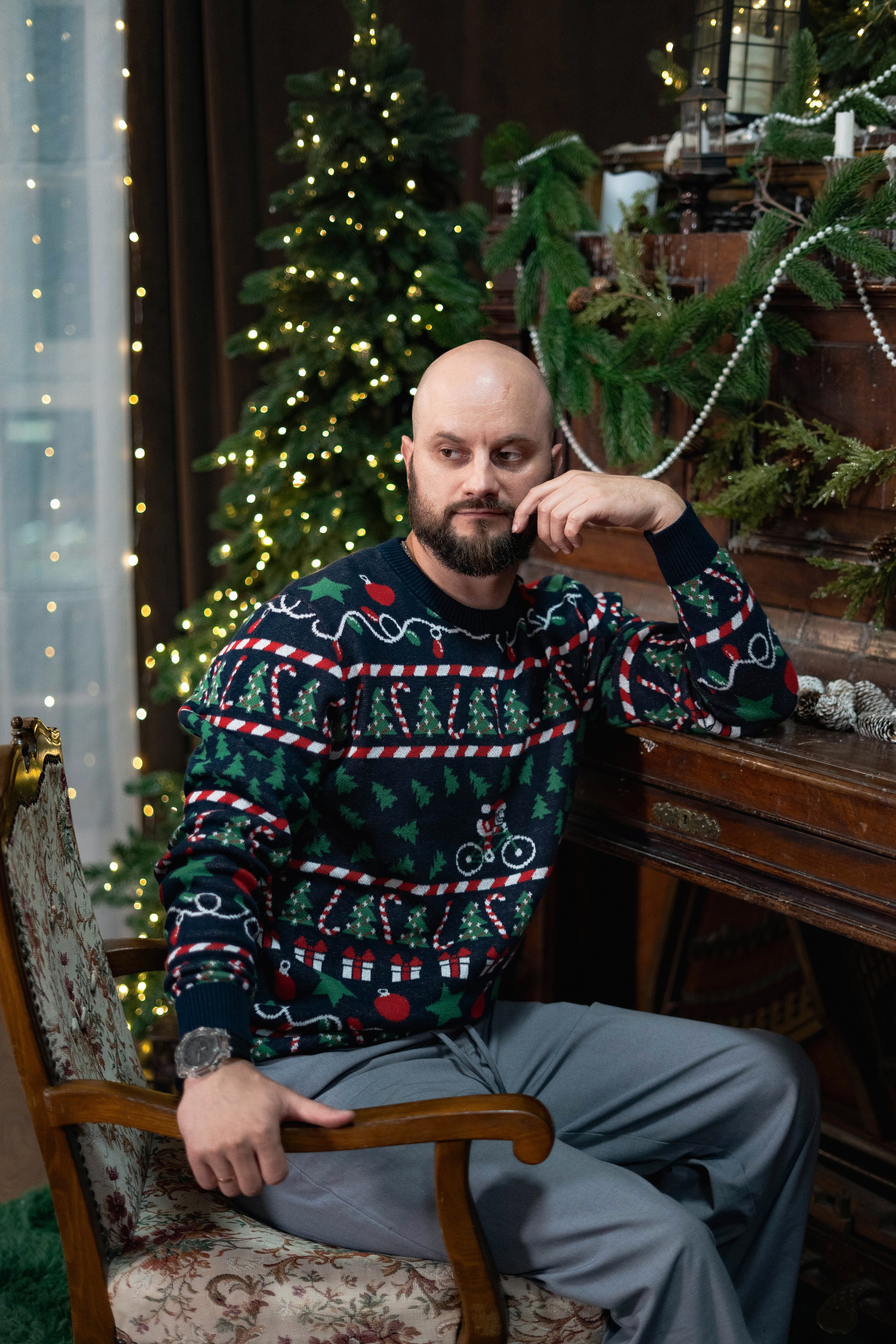 Семейная съемка в новогоднем интерьере. Профессиональный Фотограф в Сочи Марина Ситкина