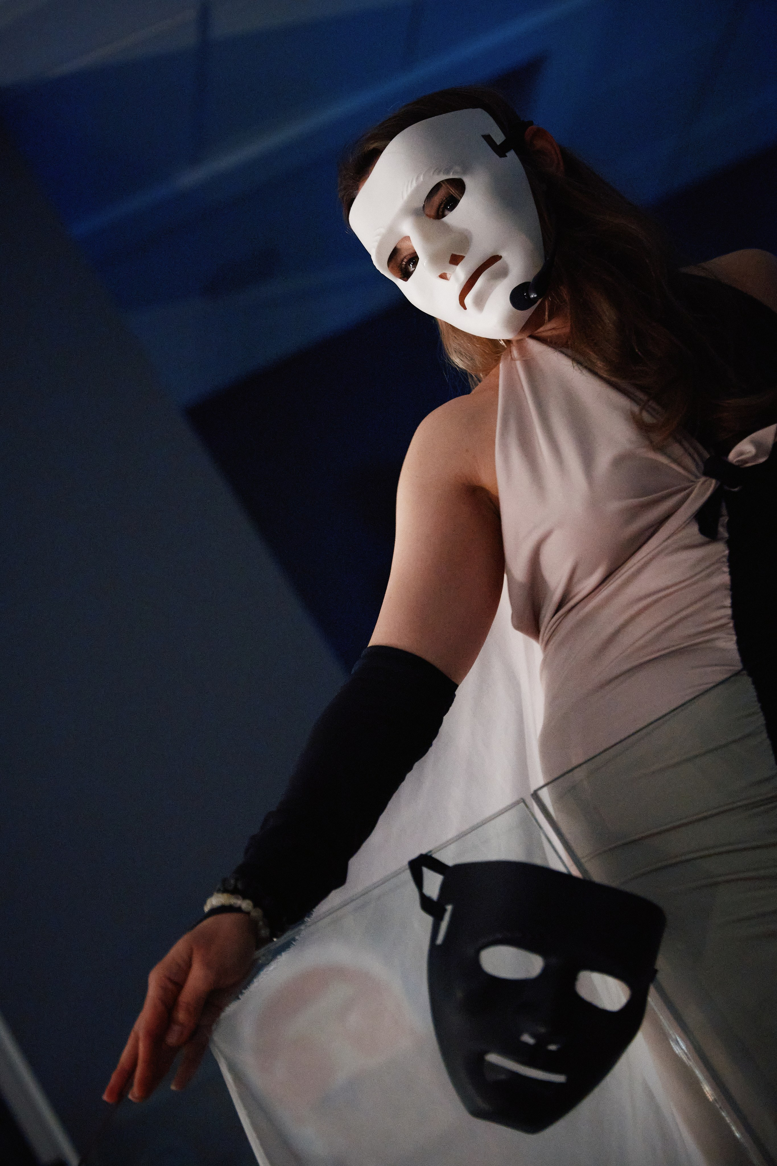 Иммерсивный спектакль в Винном клубе CHATEAU TAMAGNE 21.05. Свадебный репортажный фотограф краснодар максим дремов дрёмов фотосессия студия цена