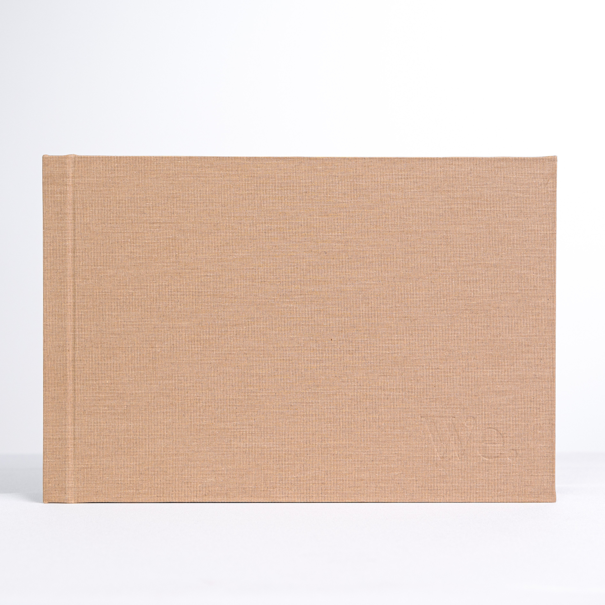 Предметная фотосессия альбомов. Фотограф/видеограф Богдан Голованов