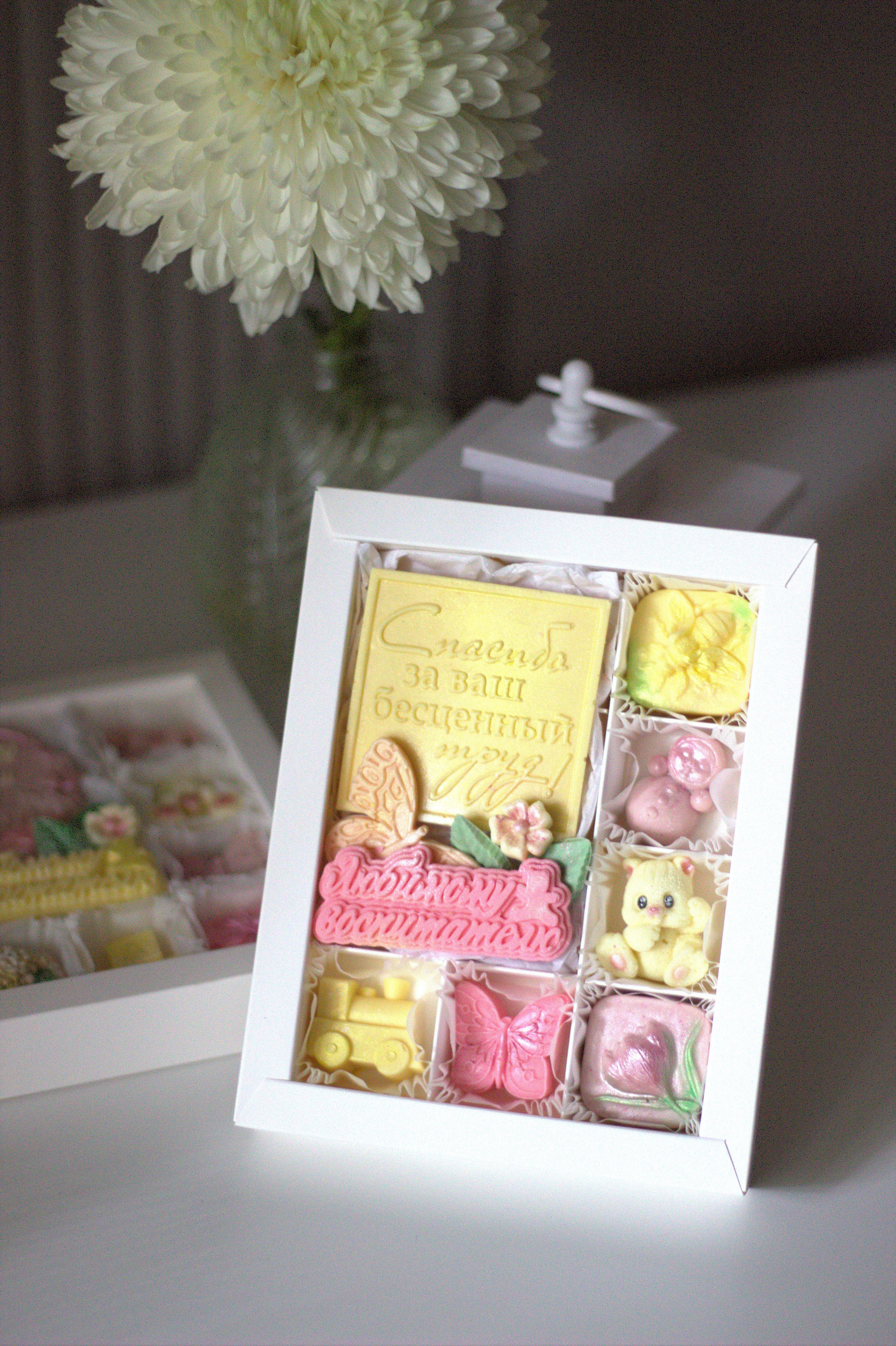 Шоколадная продукция. Кондитерская. Торты и десерты на заказ в Москве и области, город Химки