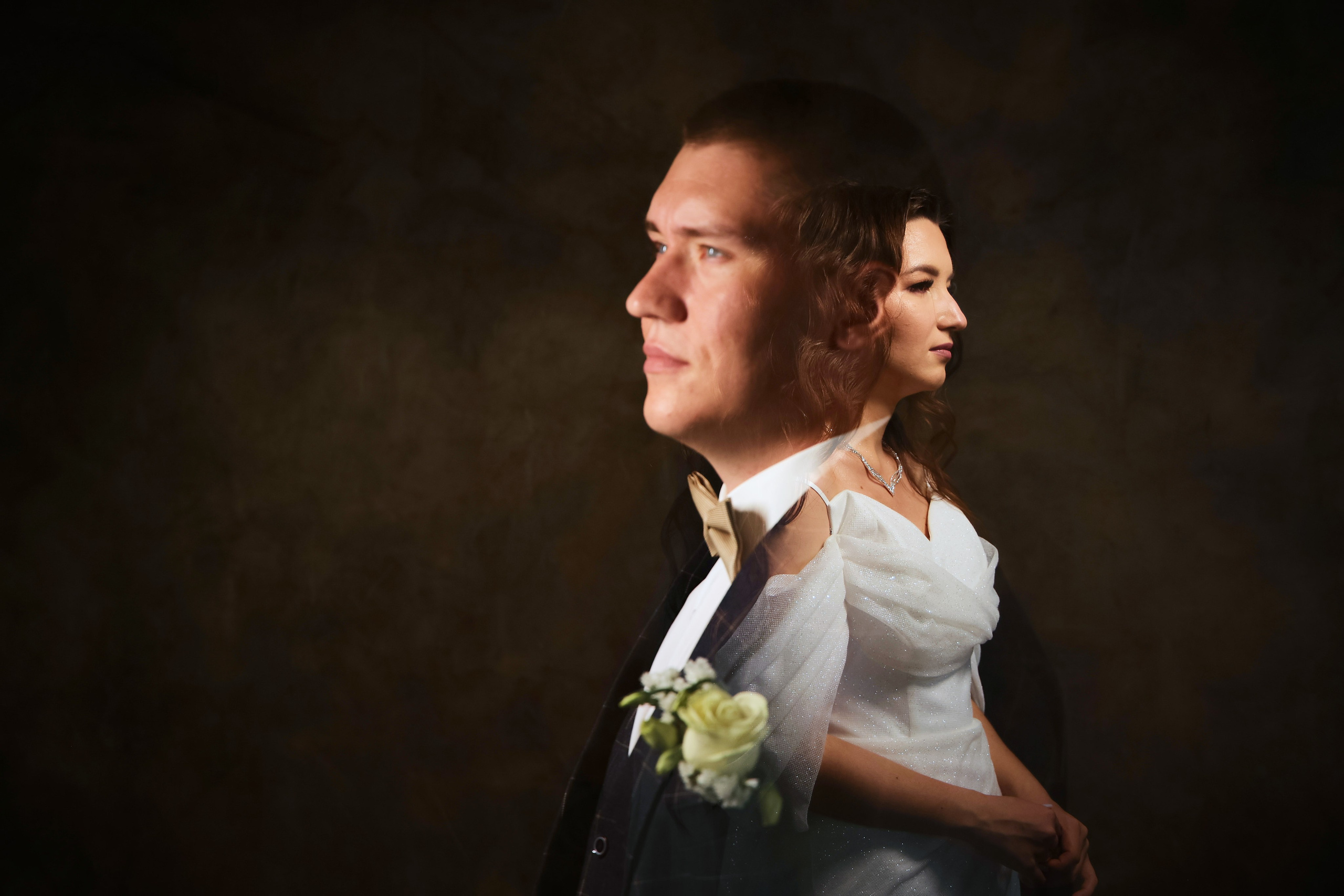 Свадебная фотосессия в студии «ЧеБэ» Самара. Свадебный видеограф и свадебный фотограф в Самаре Олег Слеб