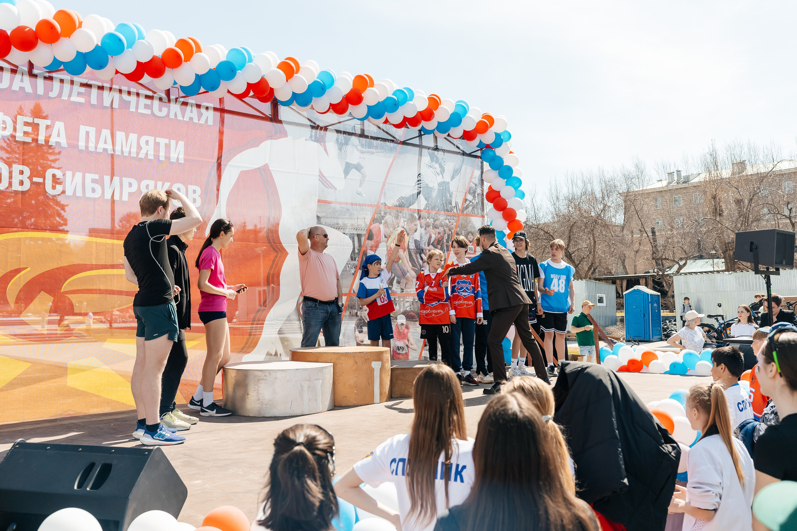 Легкоатлетическая эстафета памяти сибиряков-гвардейцев. Фотограф в Новосибирске Сергей Белов