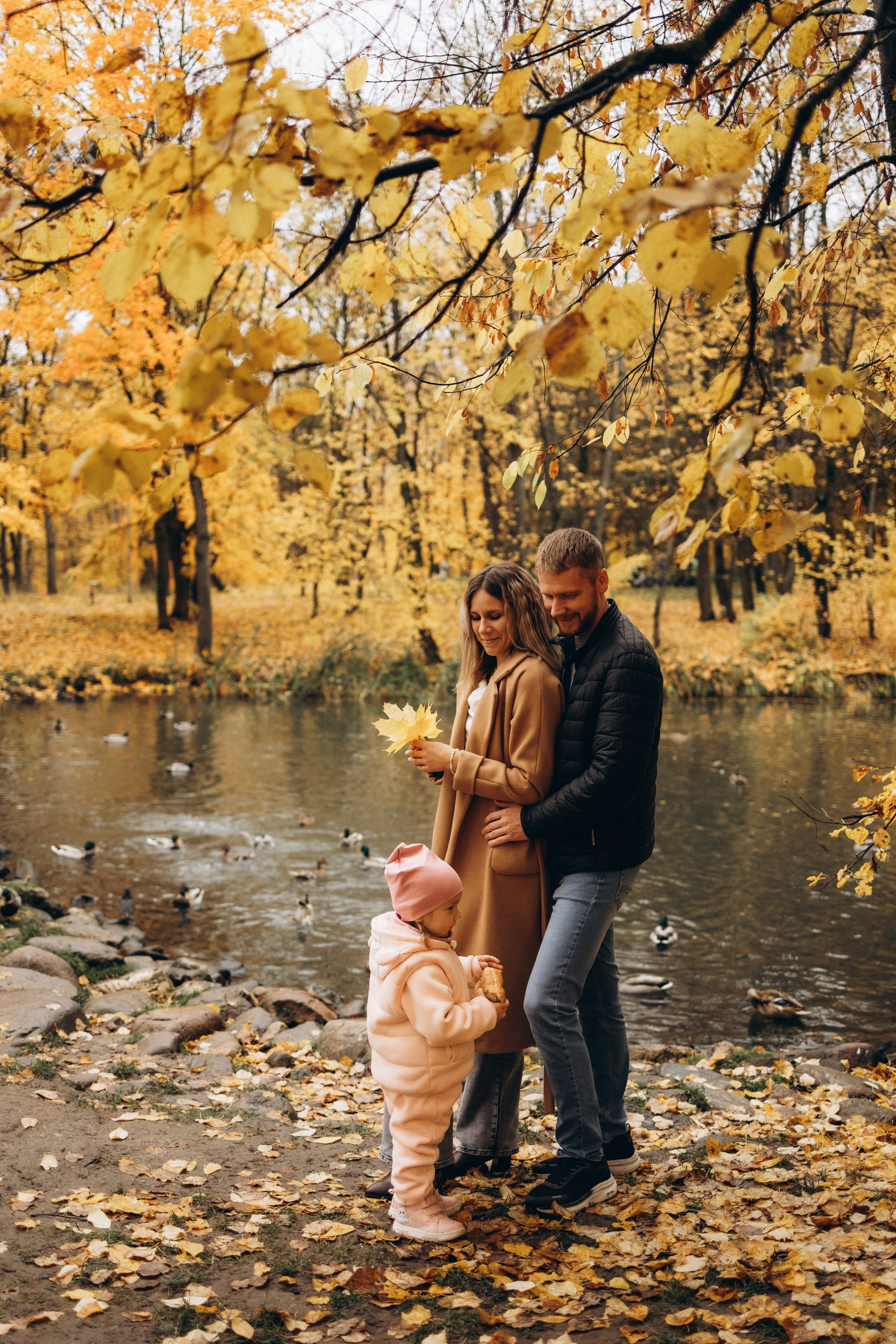 Осенняя семейная фотосъемка (11.10.2025 г.) г. Обнинск (Калужская обл.). Надежда Стар семейный и церковный фотограф в Жукове и Калужской области