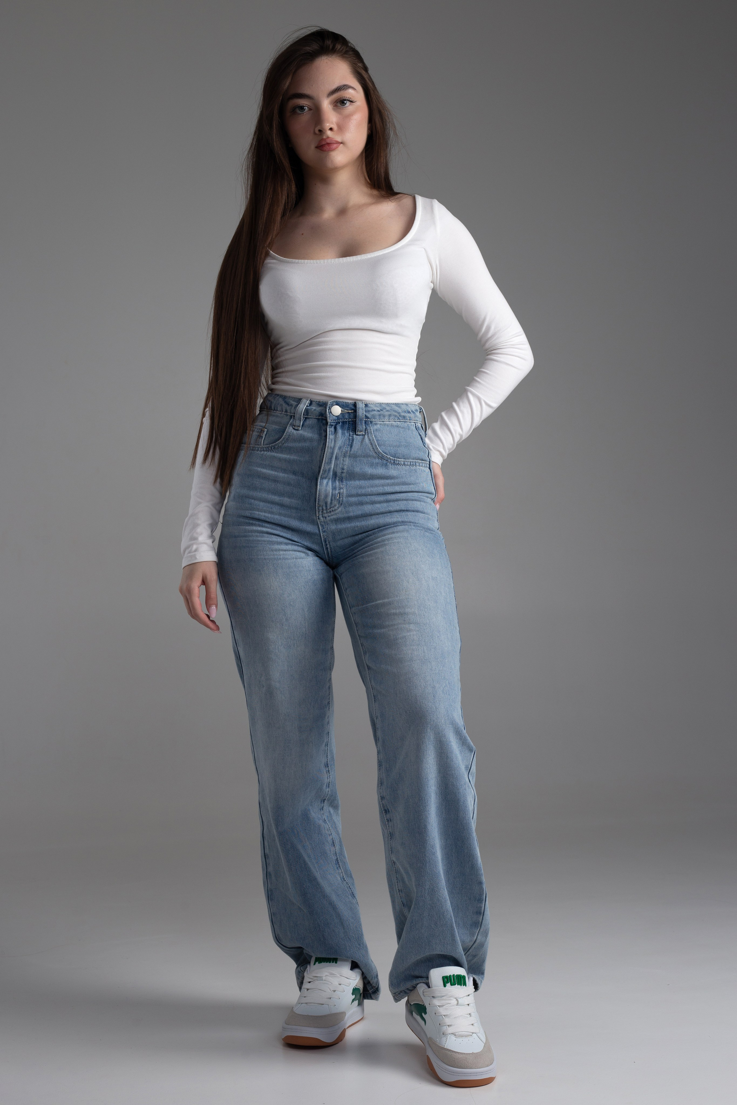 Кроссовки PUMA. Фотограф для различных событий, проектов, маркетплейсов, сайтов и мероприятий в Екатеринбурге