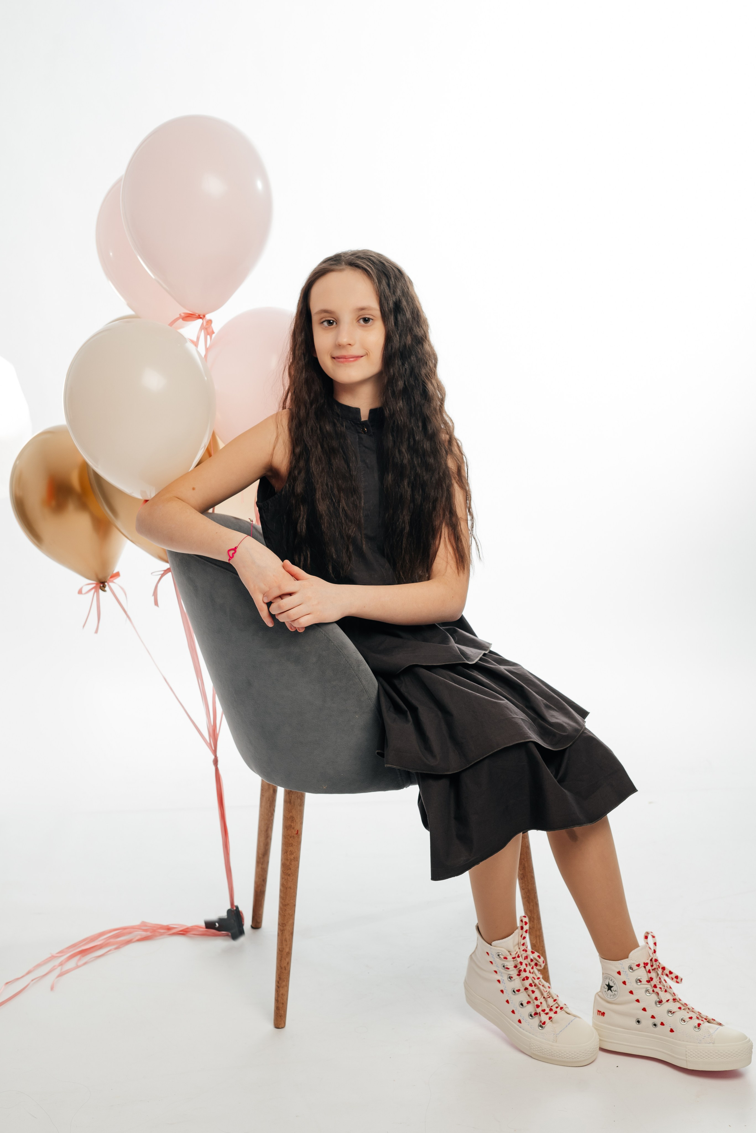 Классический минимализм на бумажном фоне. Свадебный, семейный и школьный фотограф в Бийске Ксения Мамаева