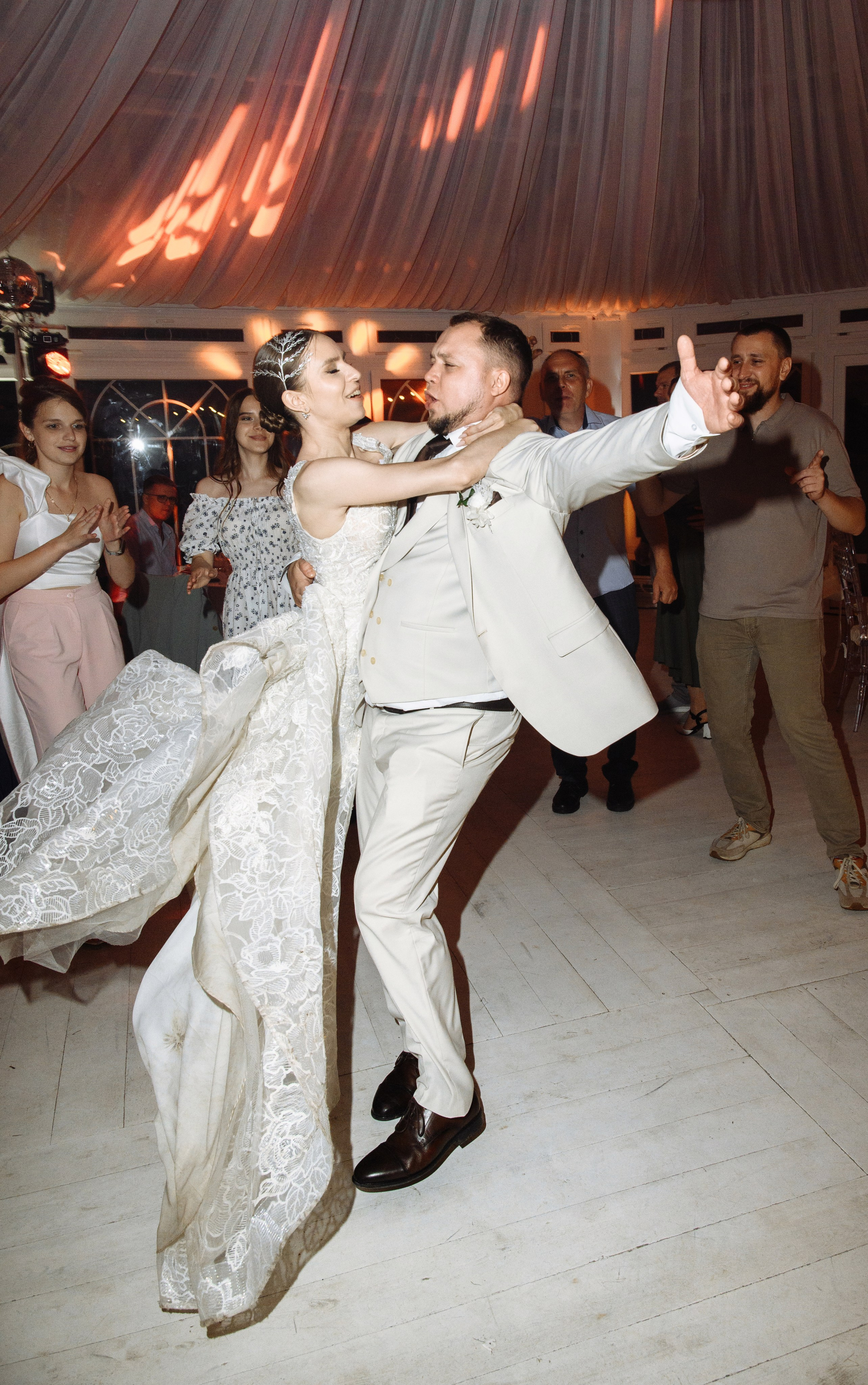 Альберт и Диана Zakolcovo Vtb. Фотограф Кирилл Верт