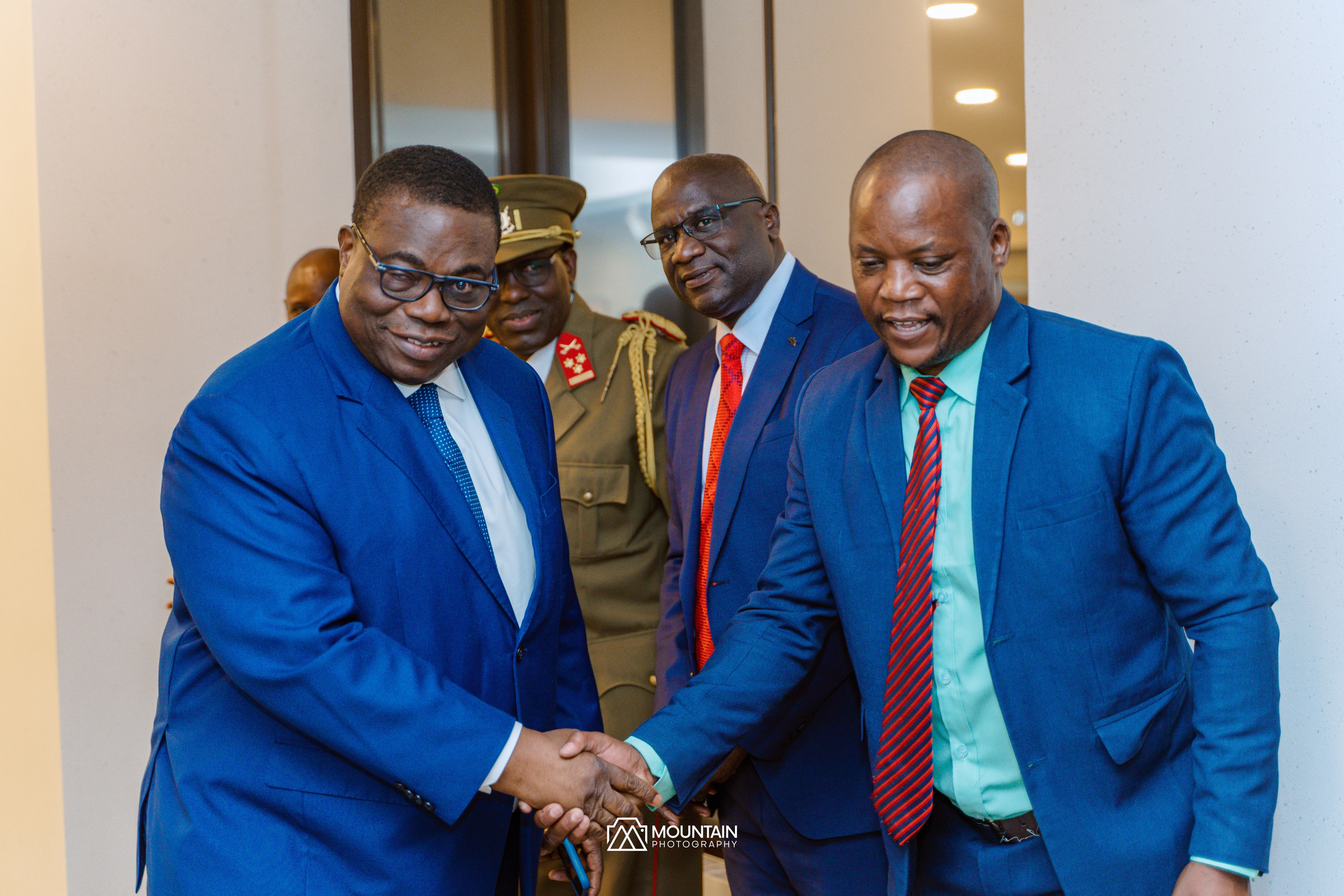 Burundi Indepence Celebration. Photographer based in moscow Peter Tchana