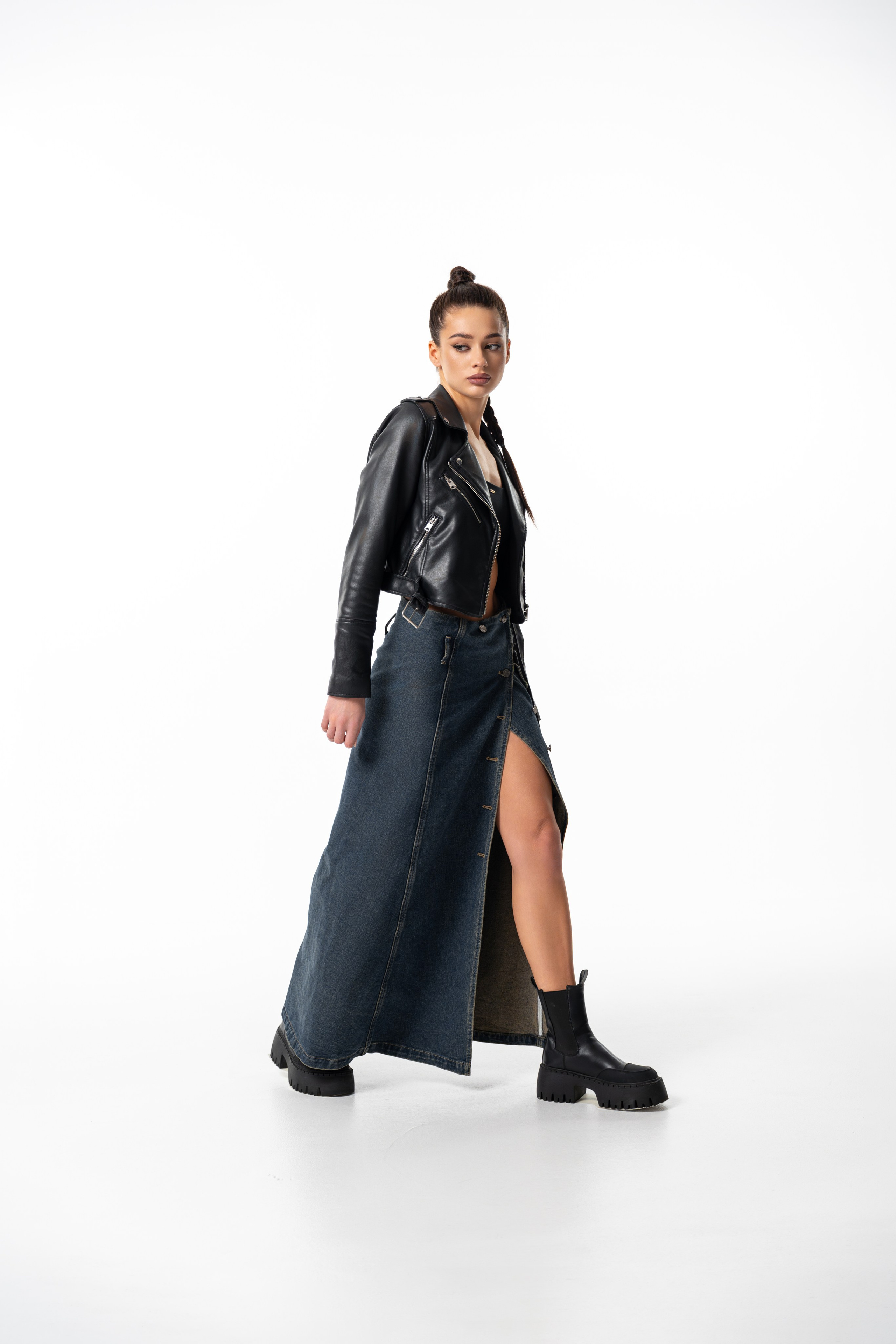 Модель Алина М Новосибирск. Фотограф — видеограф Галактионов Максим Новосибирск