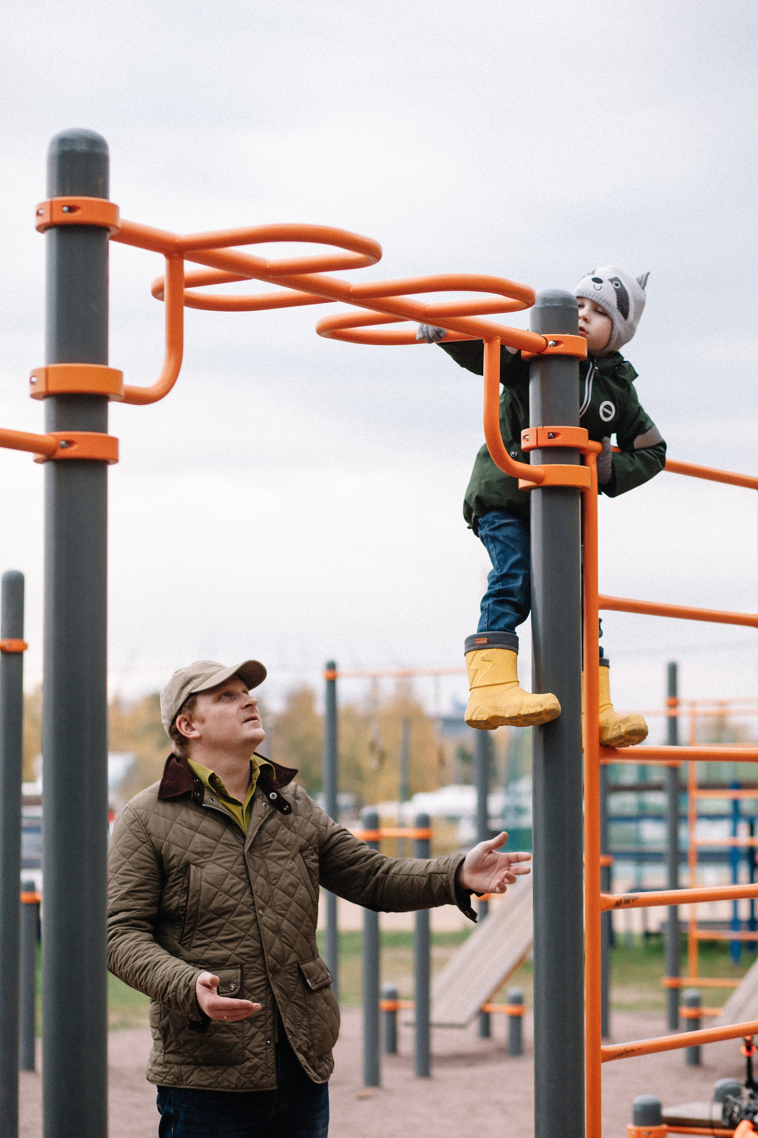 Осенняя семейная фотосессия в ЦПКиО Елагин Остров. Семейный и свадебный фотограф в Майкопе Михаил Мартиросян