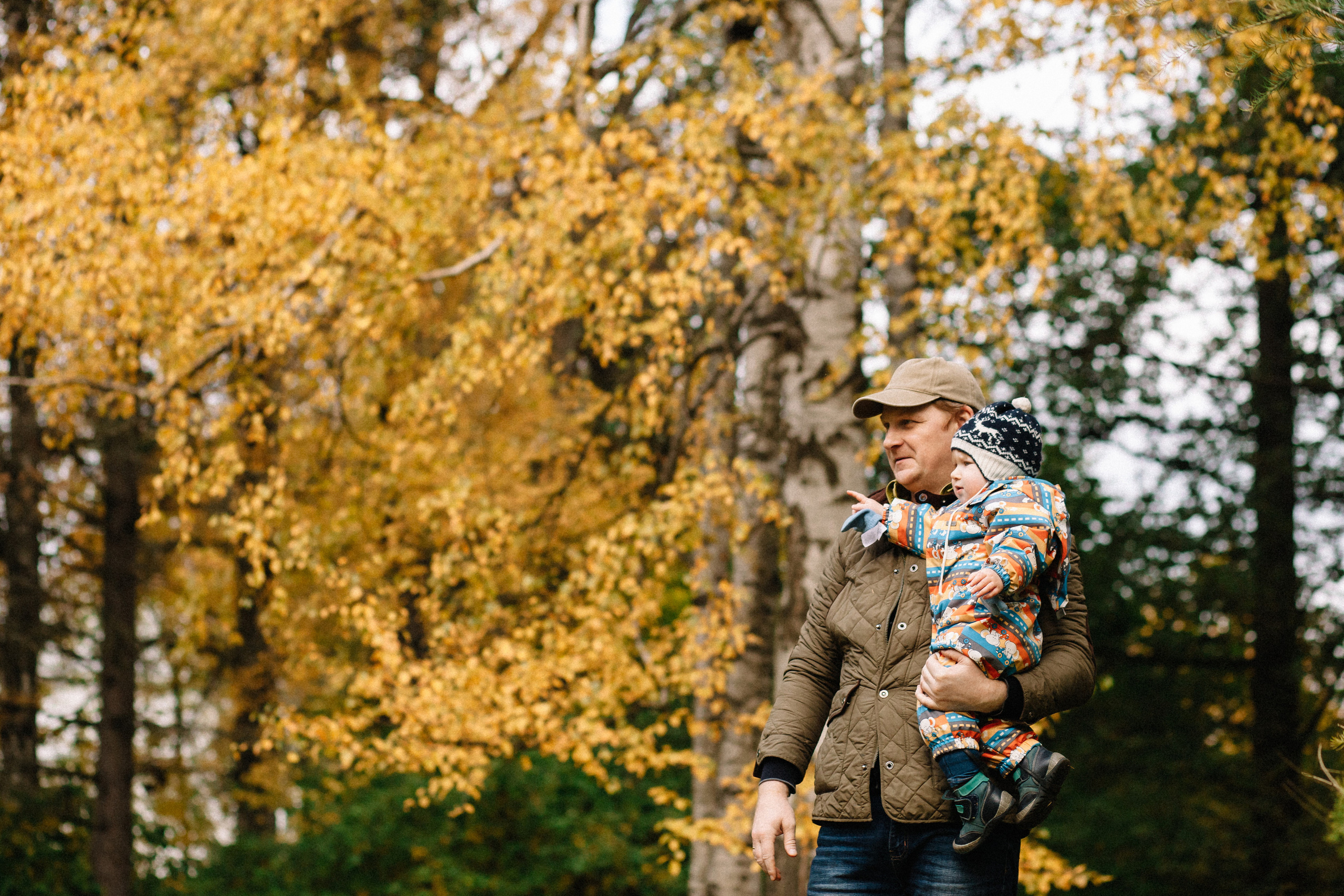 Осенняя семейная фотосессия в ЦПКиО Елагин Остров. Семейный и свадебный фотограф в Майкопе Михаил Мартиросян