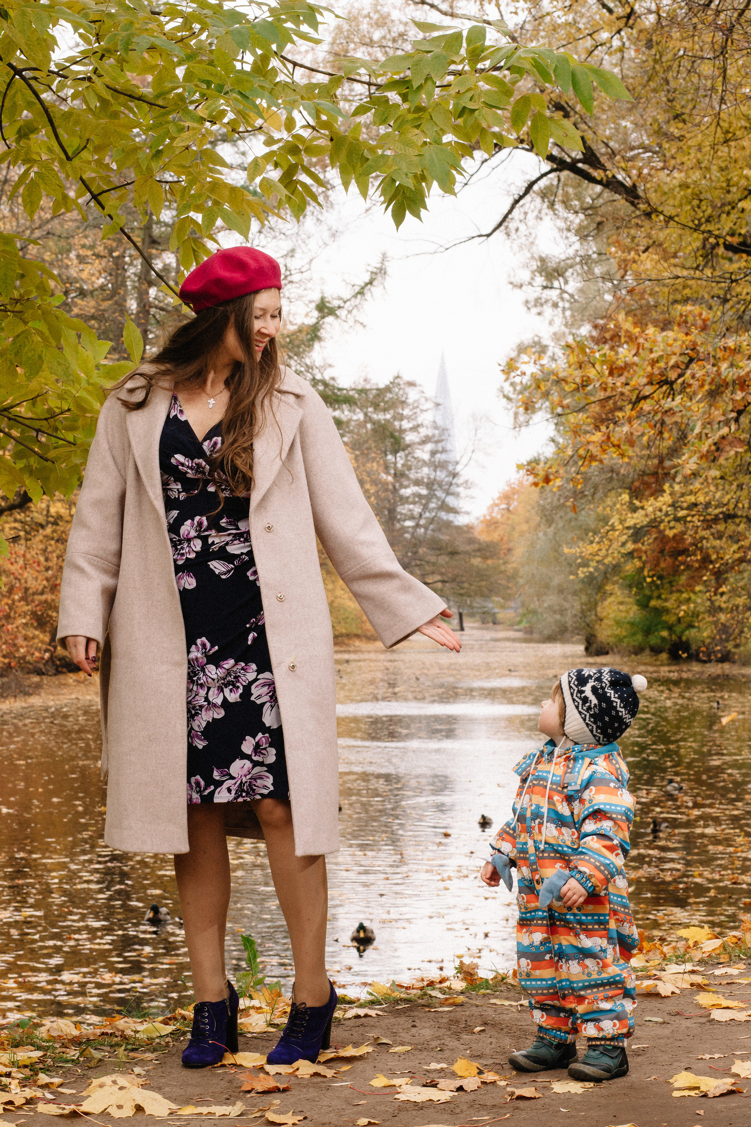 Осенняя семейная фотосессия в ЦПКиО Елагин Остров. Семейный и свадебный фотограф в Майкопе Михаил Мартиросян