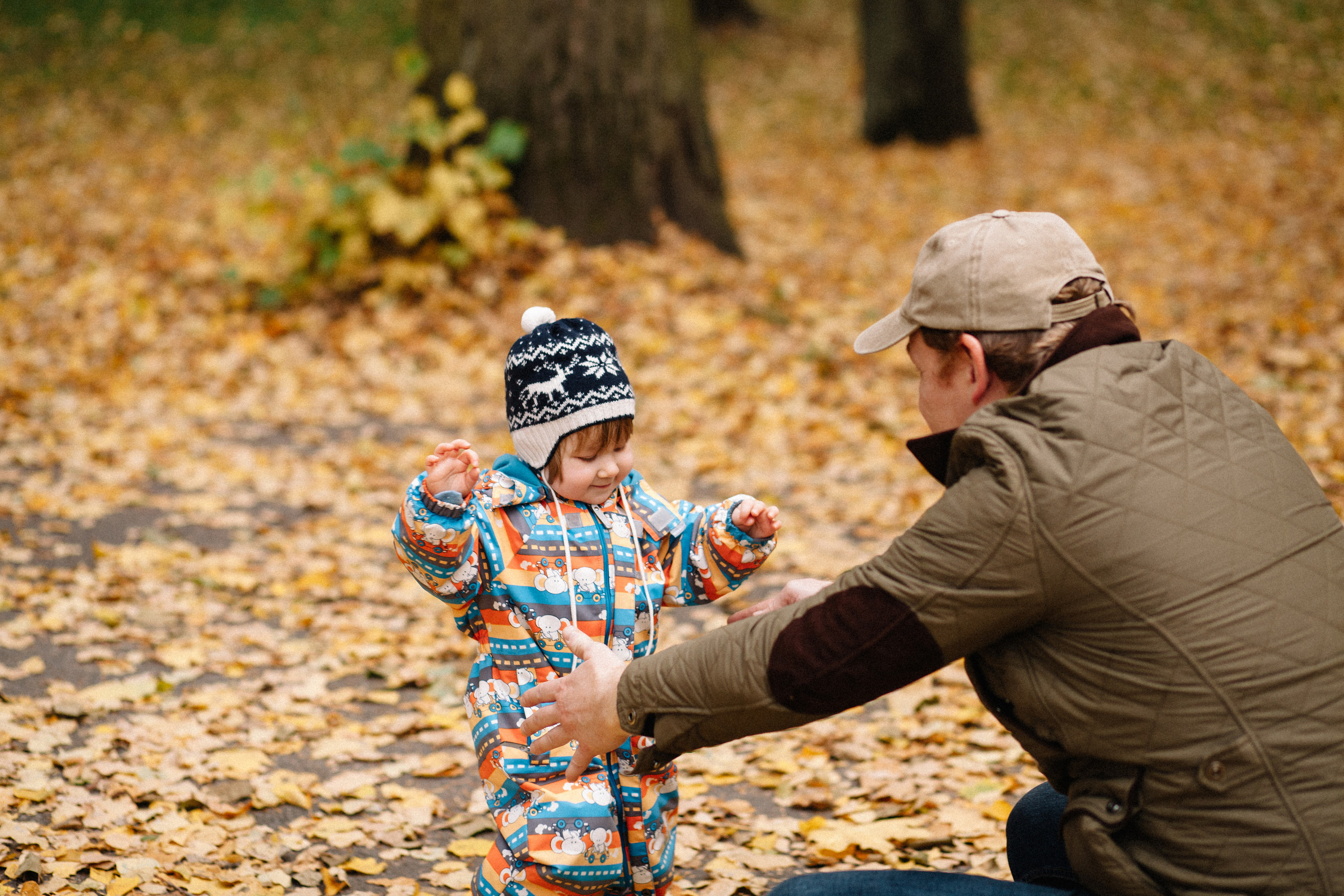 Осенняя семейная фотосессия в ЦПКиО Елагин Остров. Семейный и свадебный фотограф в Майкопе Михаил Мартиросян
