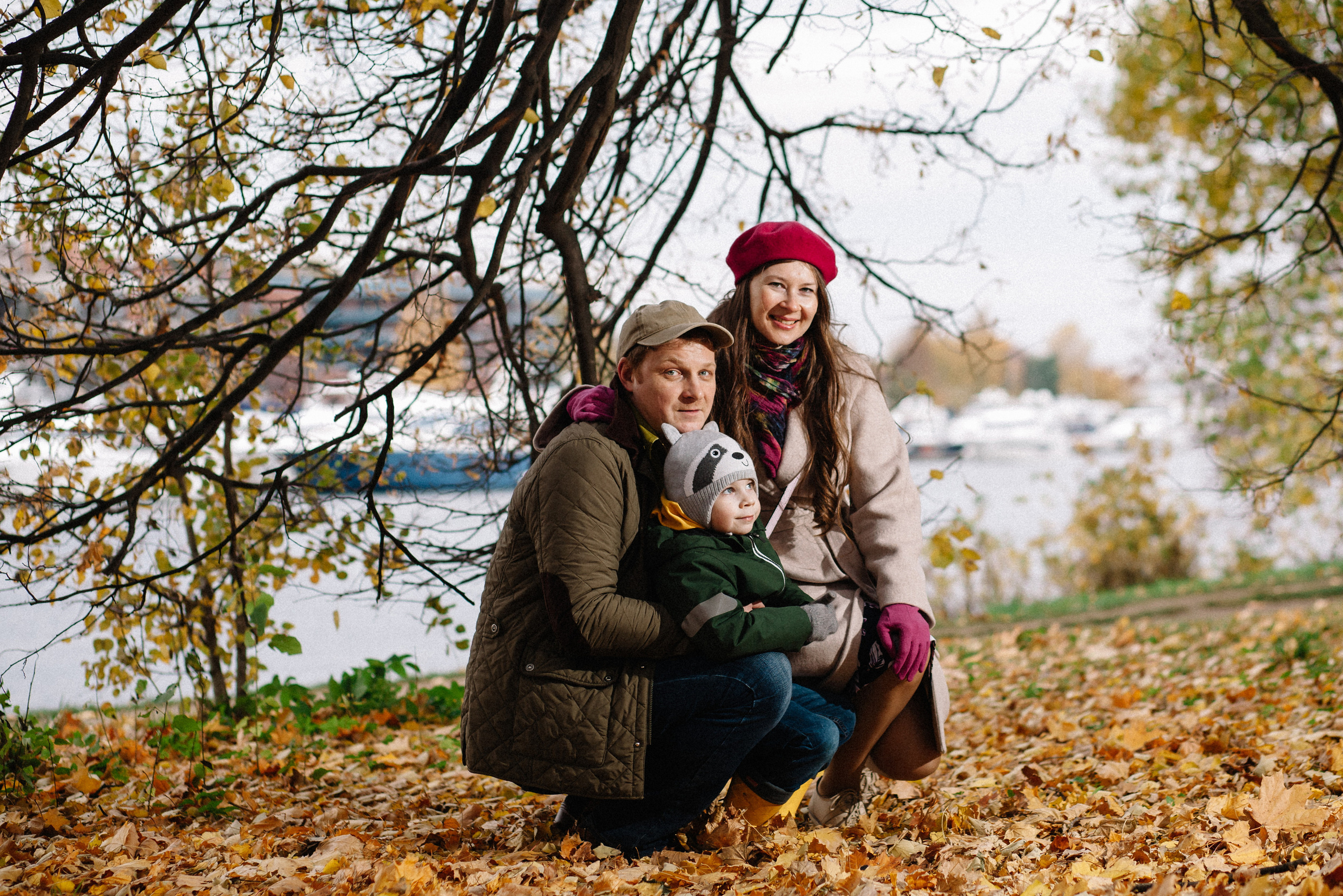 Осенняя семейная фотосессия в ЦПКиО Елагин Остров. Семейный и свадебный фотограф в Майкопе Михаил Мартиросян