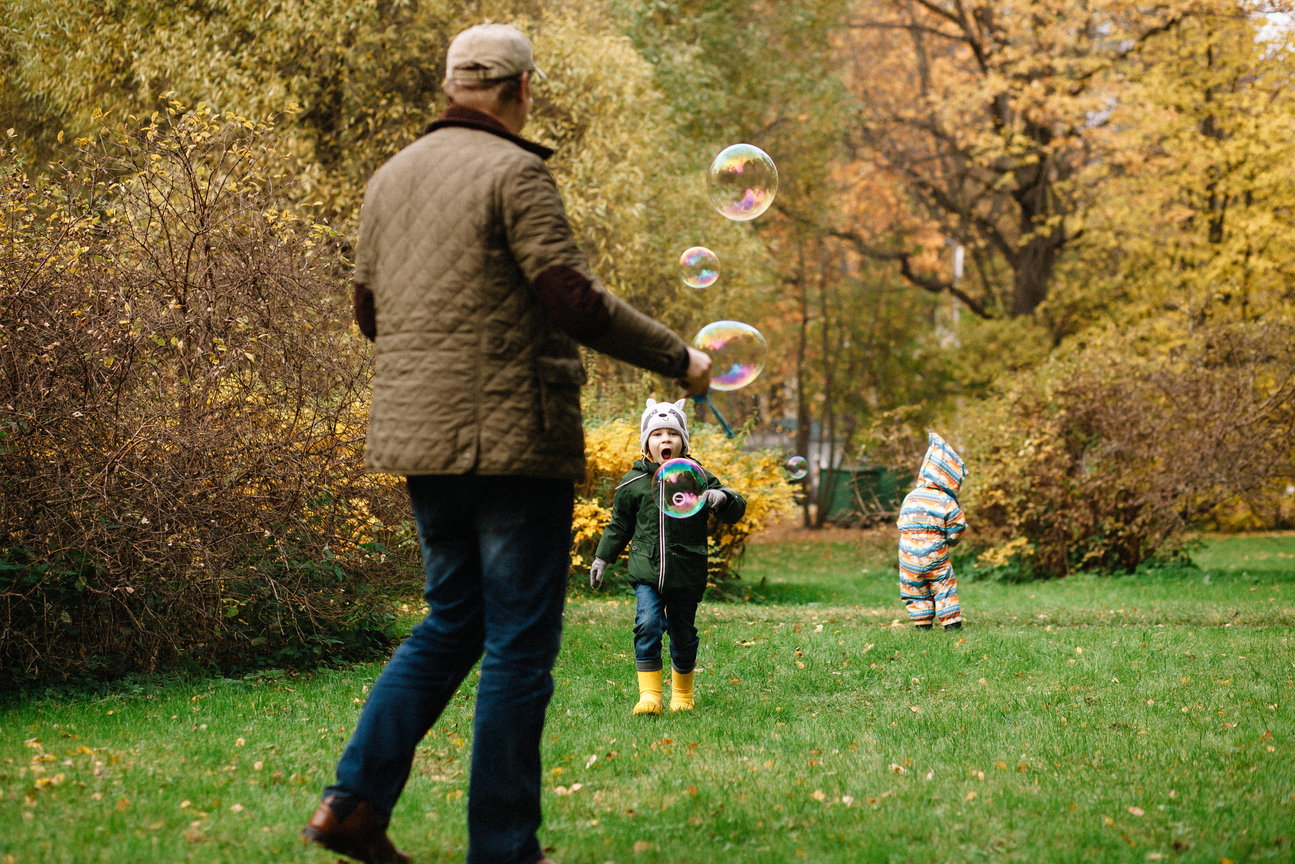 Осенняя семейная фотосессия в ЦПКиО Елагин Остров. Семейный и свадебный фотограф в Майкопе Михаил Мартиросян