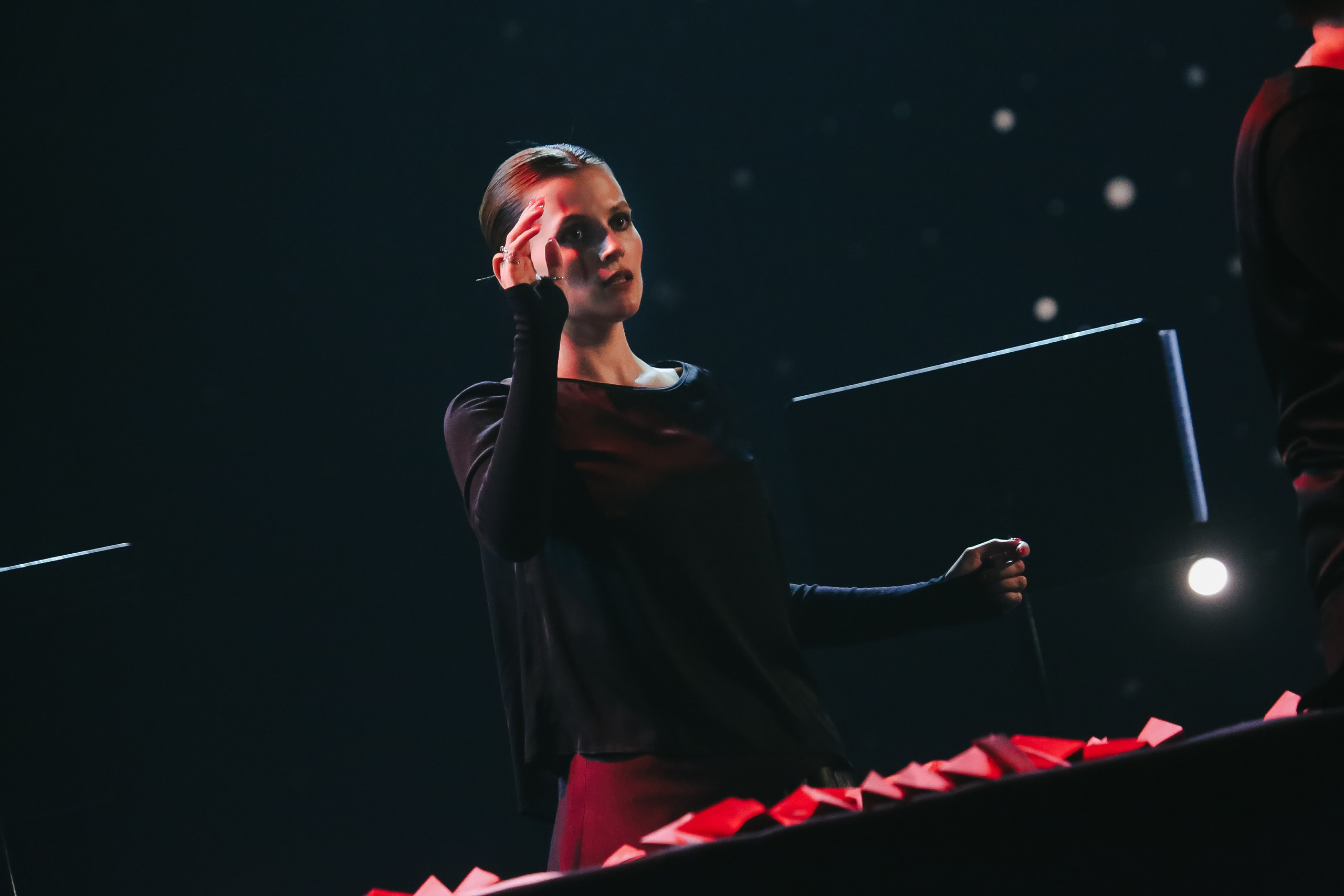 Опера "Красное": Сны погибших об Испании. Дарья Письменюк / Darya Leitstern — фотограф, музыкант, журналист, путешественник