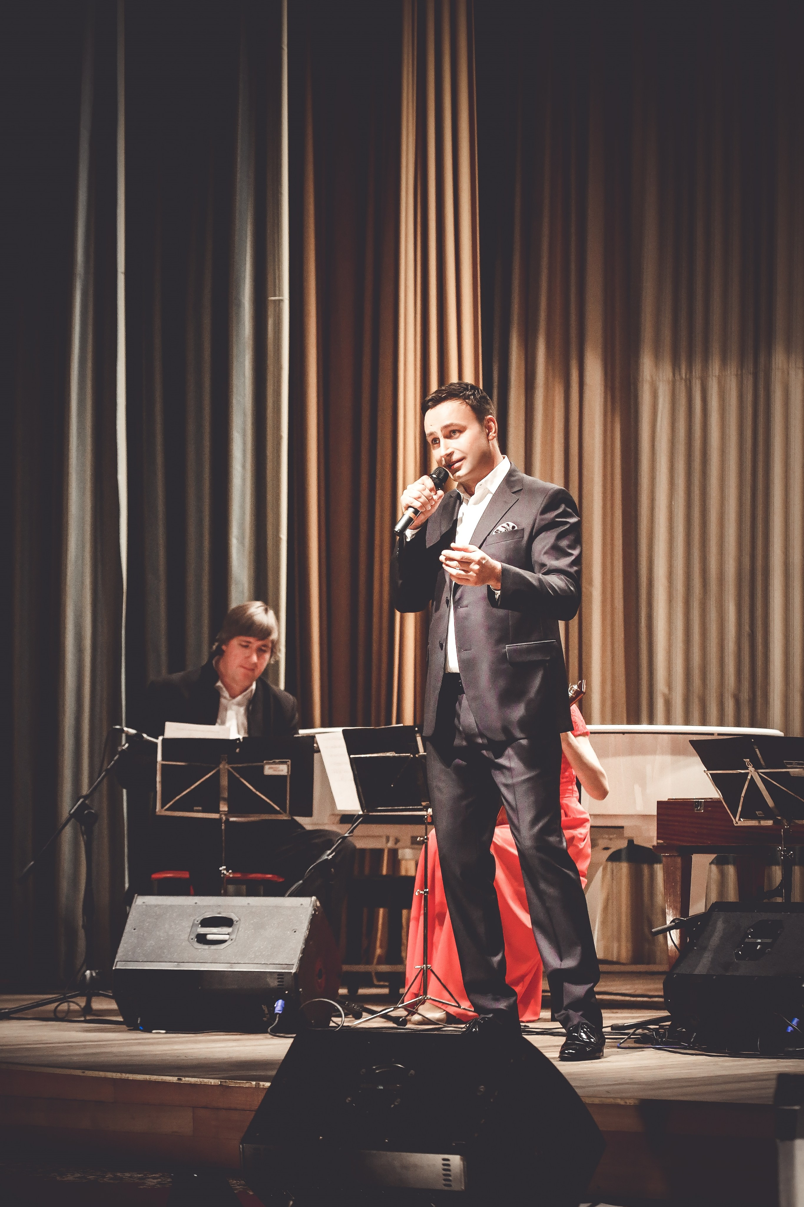 Концерт в ЦДУ 31.10.2019. Дарья Письменюк / Darya Leitstern — фотограф, музыкант, журналист, путешественник