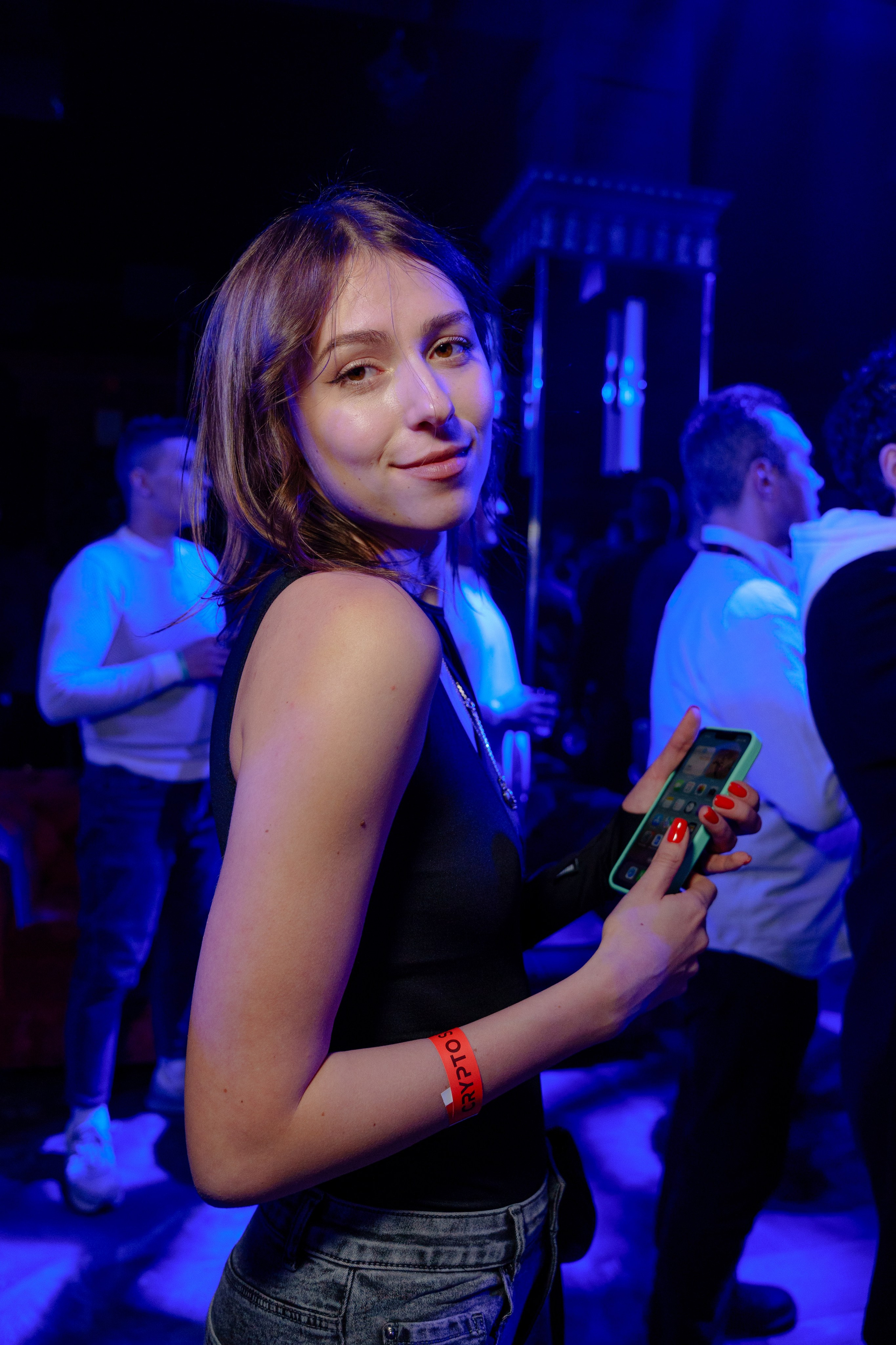 Crypto Summit 2024 After Party в SMOKE DOG. Репортажный фотограф Москва Сергей Дружинин