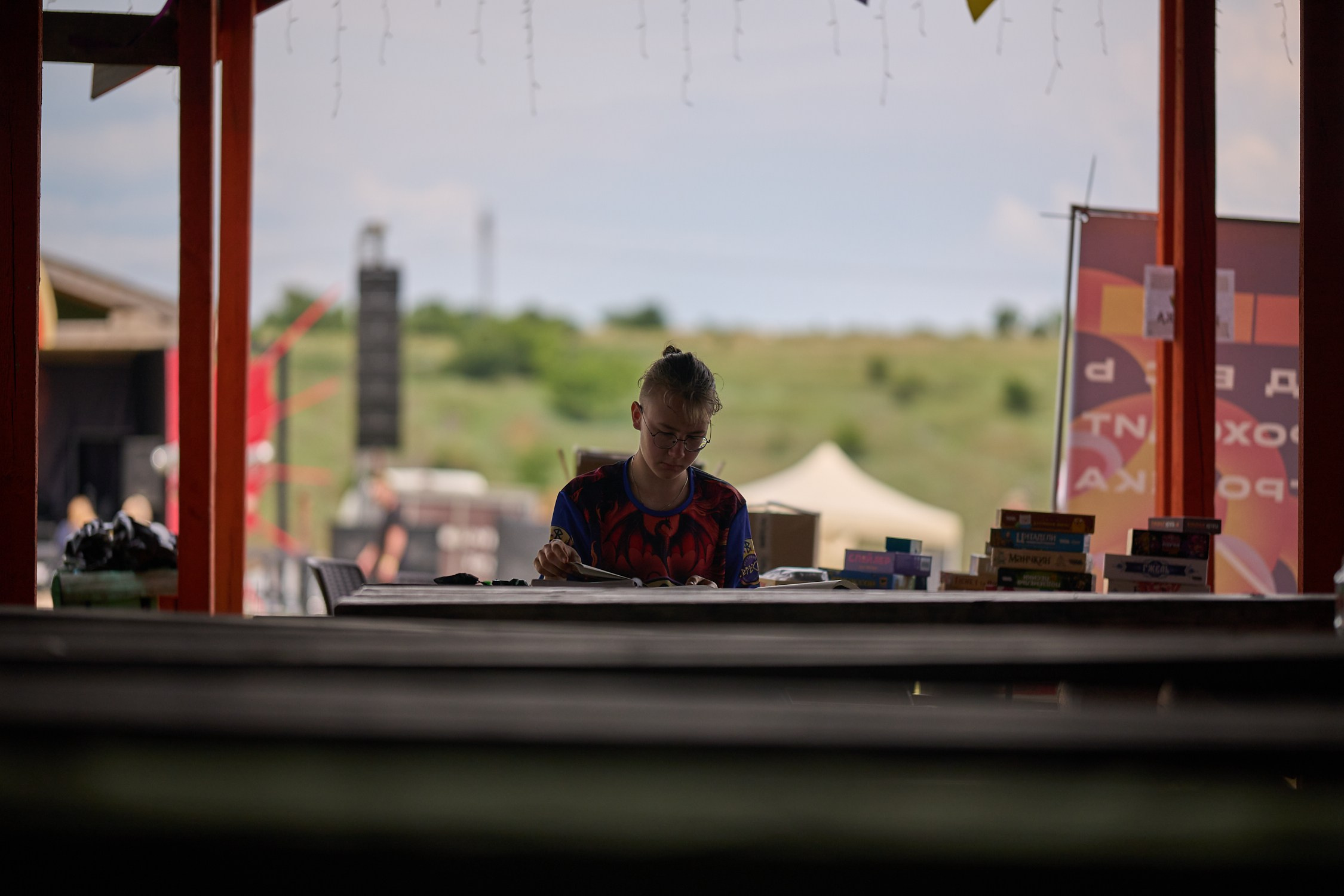 Кругом движ, но книга интереснее.