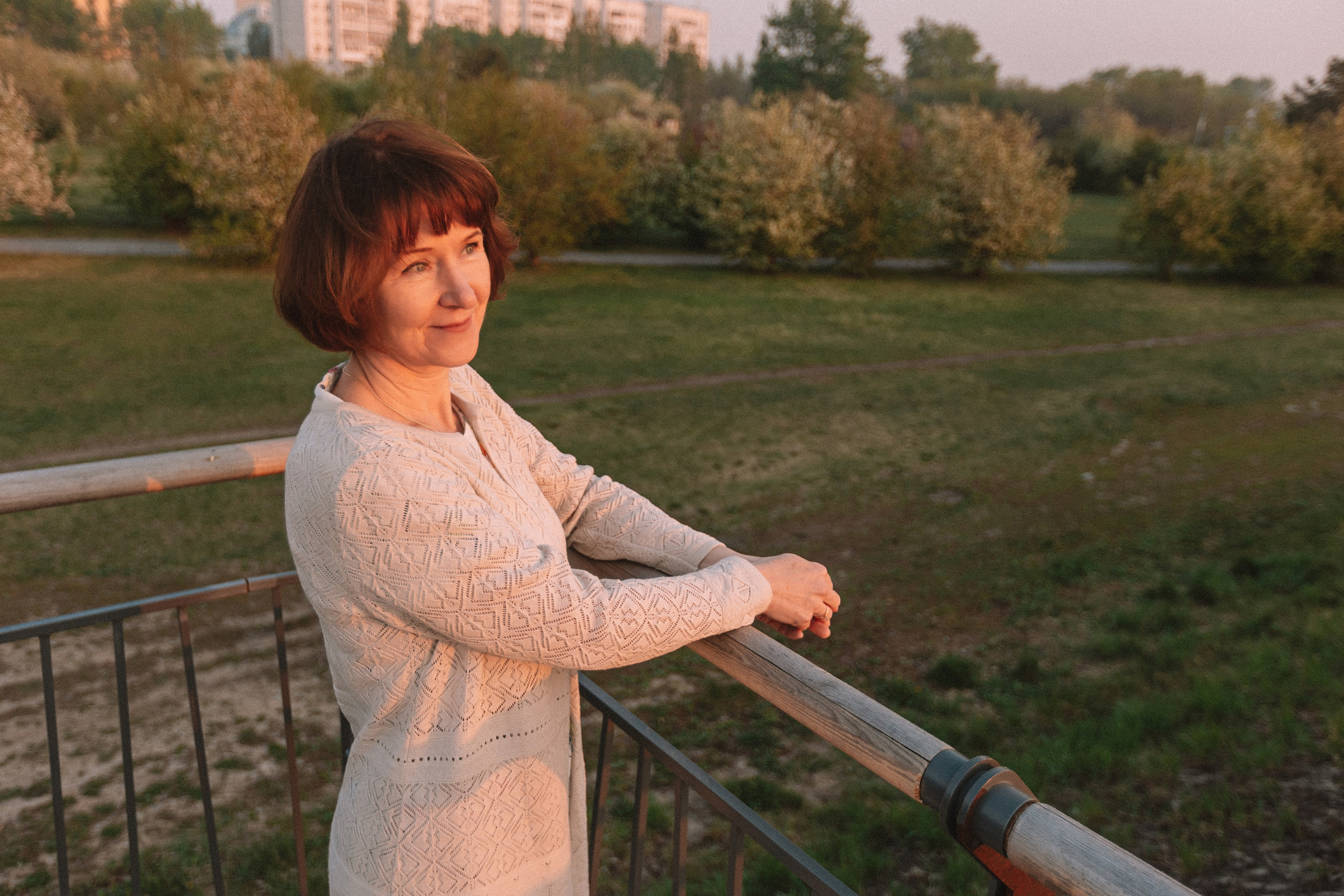 Яблони. Семейный фотограф Тюмень, фотограф на роды Салмина Мария