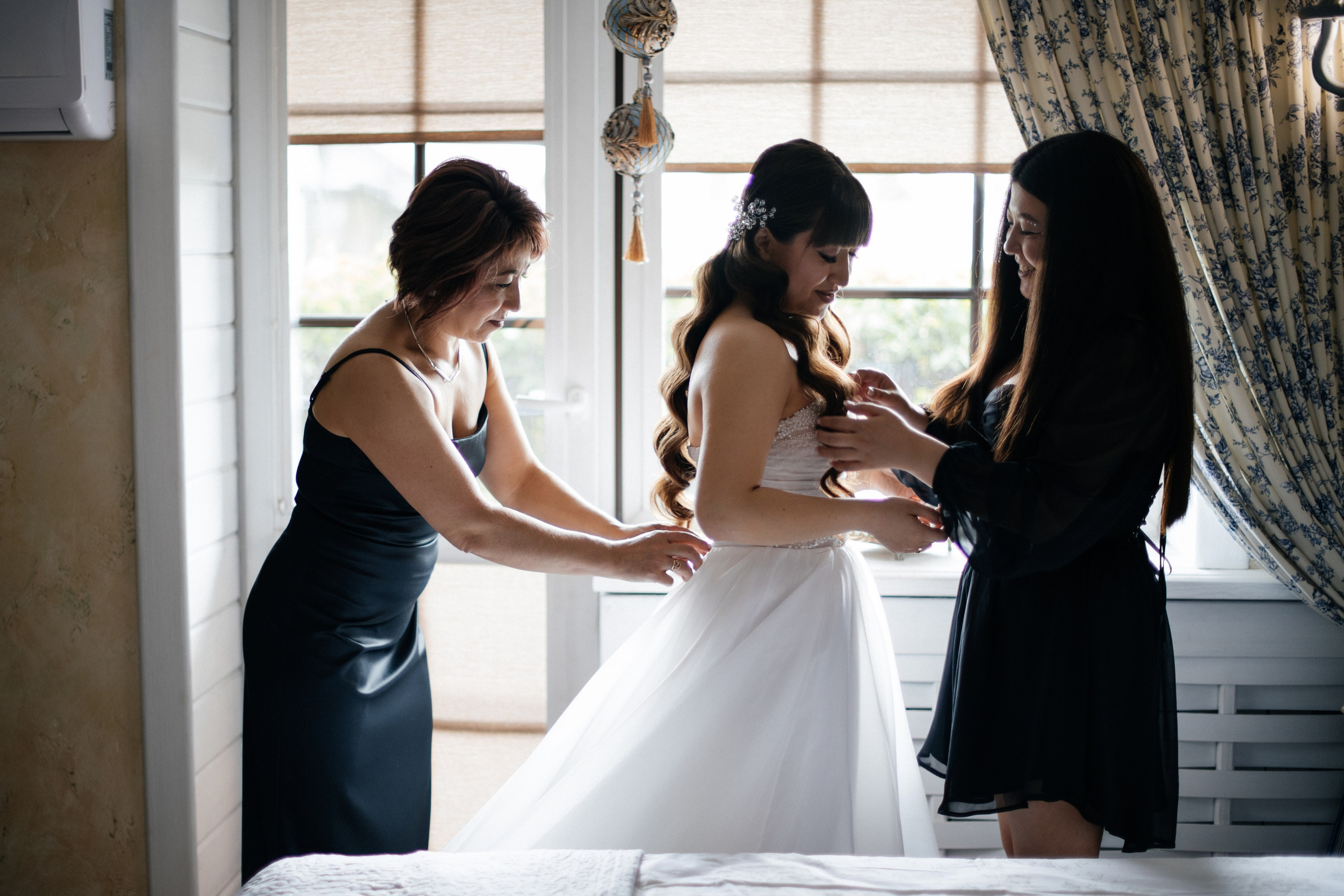 alt="Свадебная фотосессия в Барнауле. Свадебный фотограф Анна Глухова"