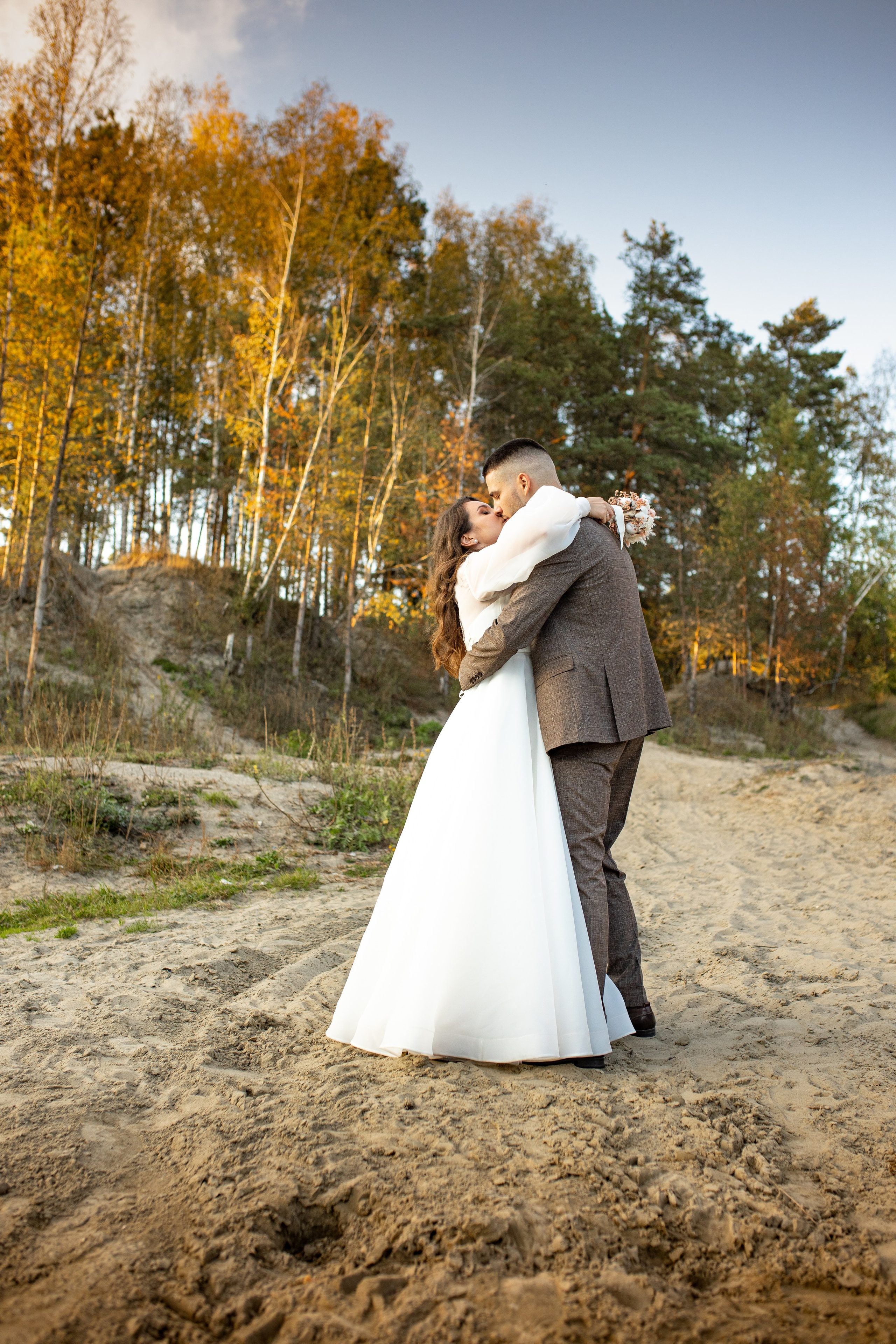 Свадебная фотосессия в Купавне. Фотограф в Железнодорожном и Балашихе