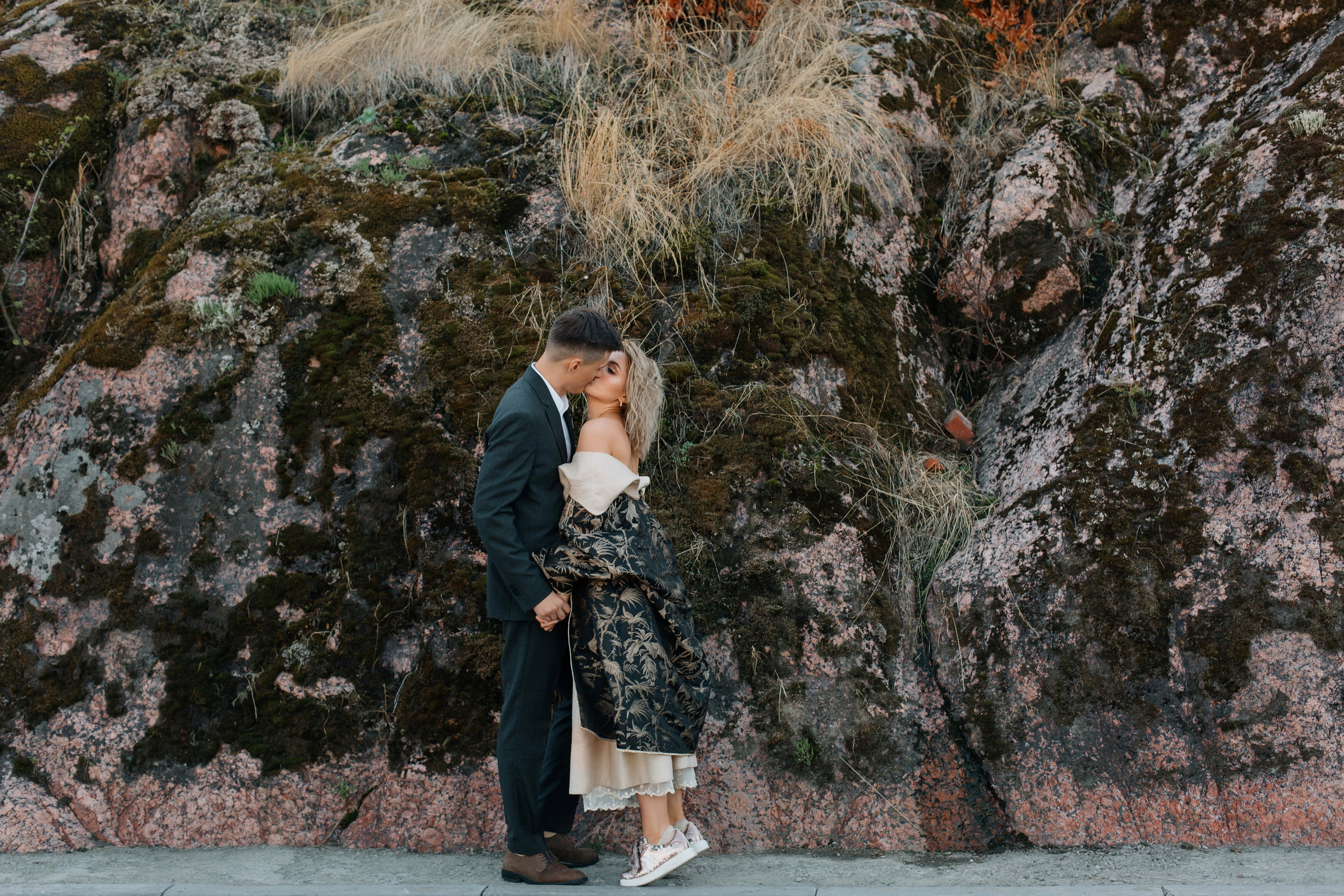 Свадьба для двоих с прогулкой в Выборге. Свадебный фотограф в Санкт-Петербурге Вика Стукачева