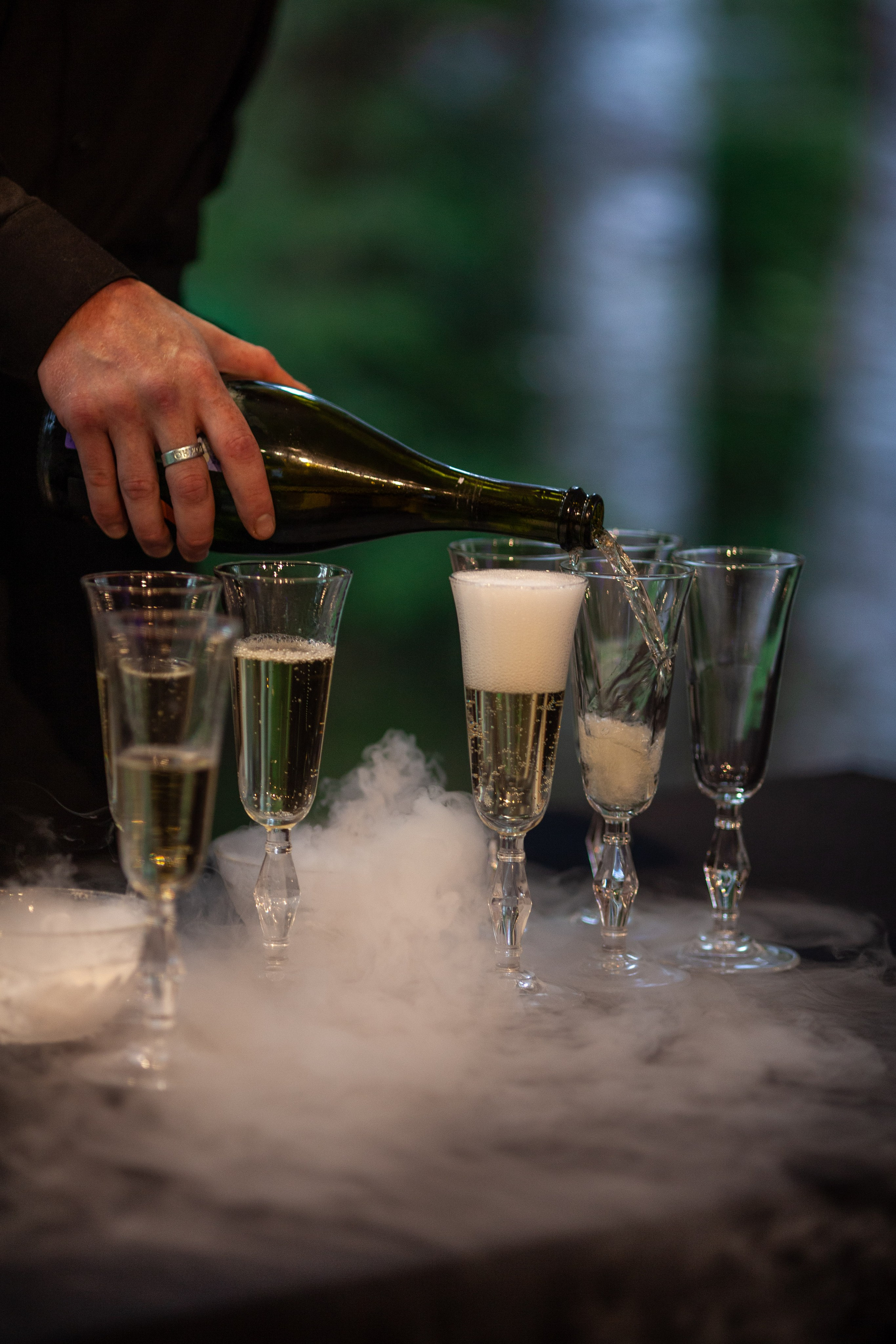 Аметист — тимбилдинг. Двойняшки-фотографы Анна и Анастасия в Санкт-Петербурге