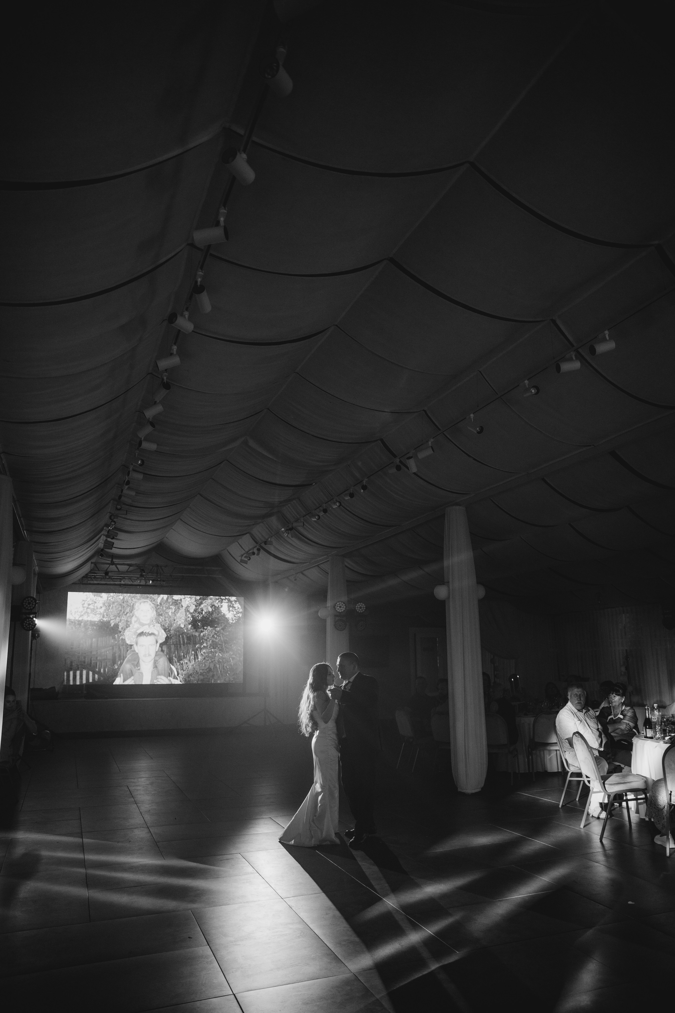 Дмитрий и Оксана с предсвадебной историей. Семейный фотограф в Брянске Зурилина Екатерина