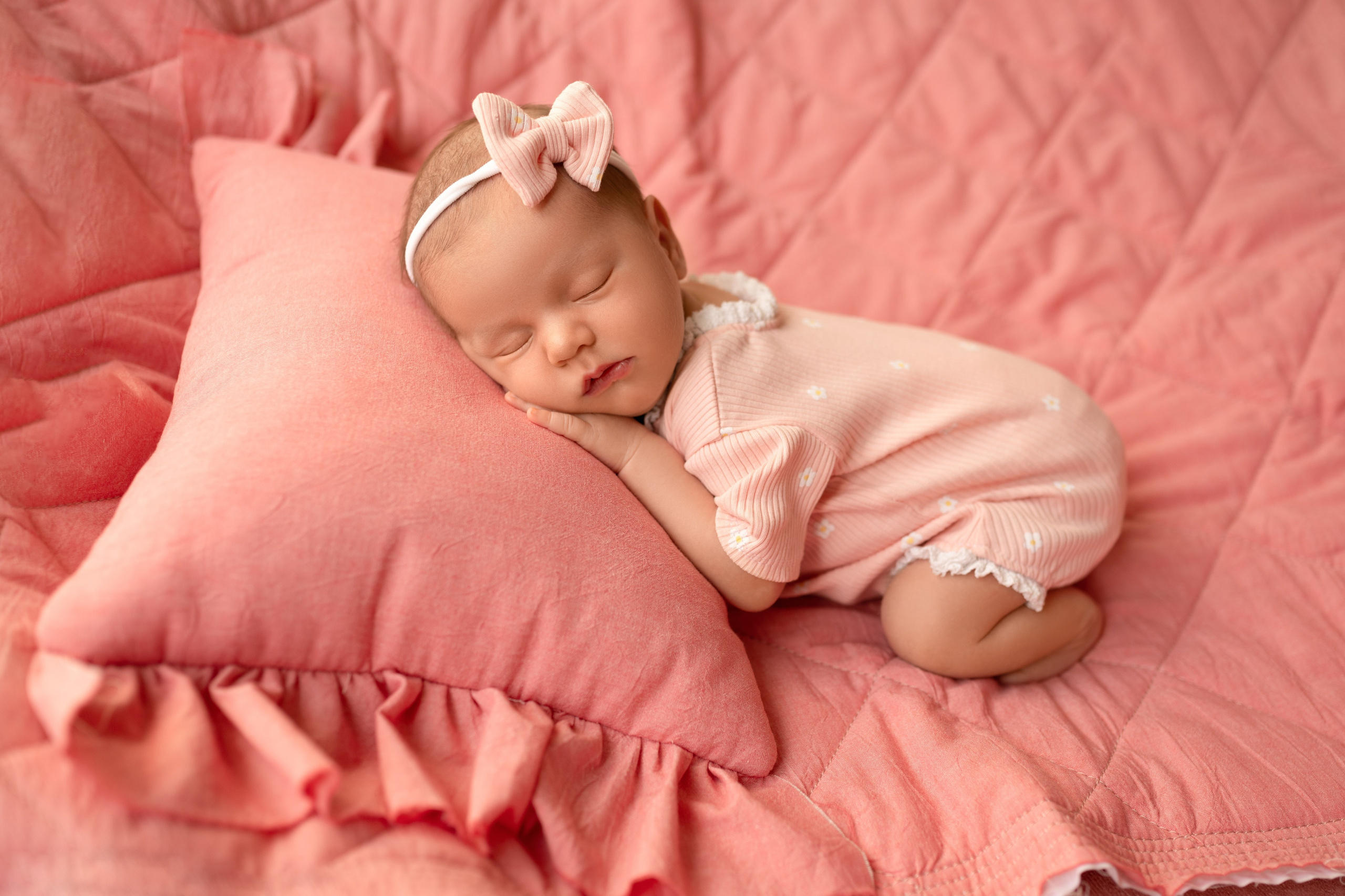 Фотограф newborn (новорожденных) в Санкт-Петербурге Алена Алексеева