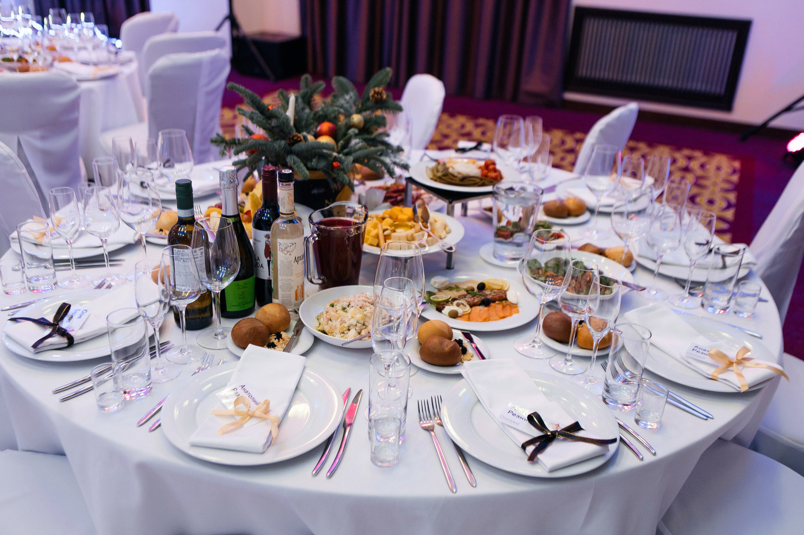 Кортъярд. LEVORIGINAL