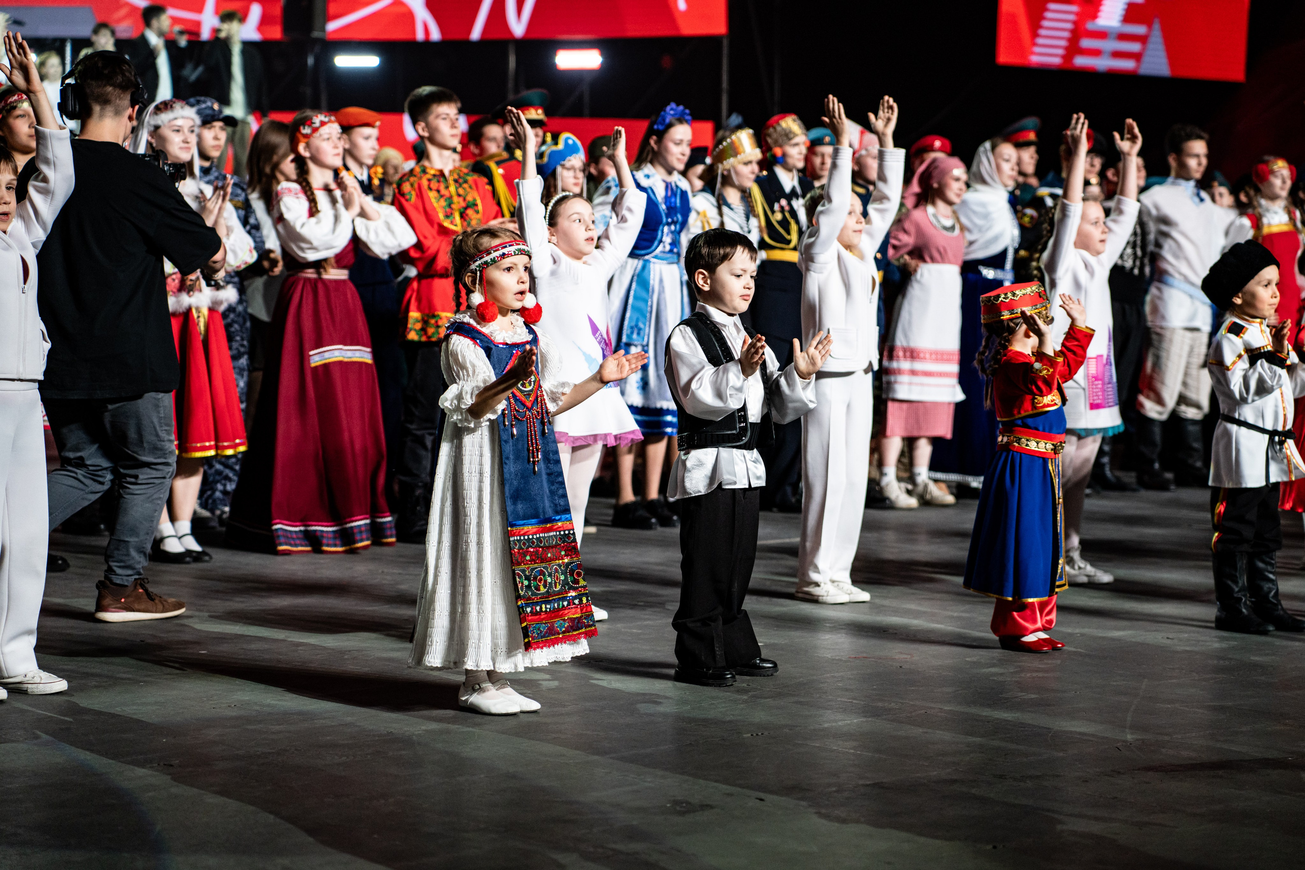 Линейка закрытия Всероссийского форума активистов движения «Пост № 1» & MONA / @ДС Олимп / Краснодар. Концертный фотограф в Краснодаре