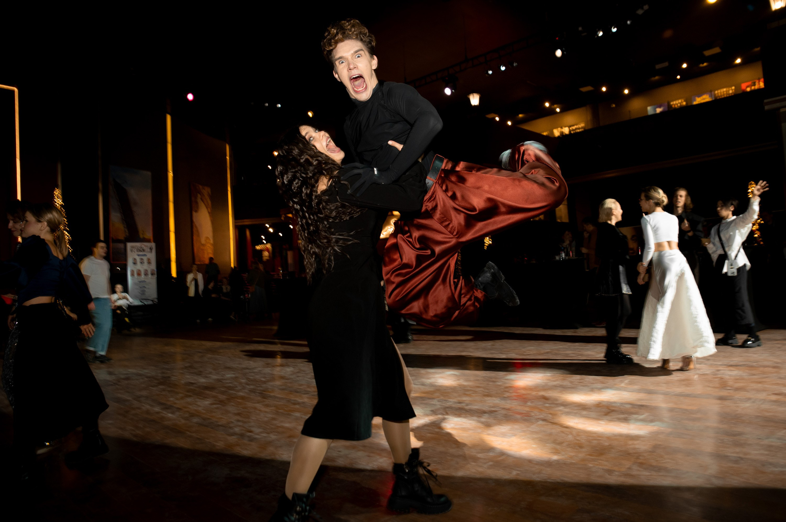 Корпоратив в театре МДМ. Свадебный и портретный фотограф в Москве Жердев Даниил