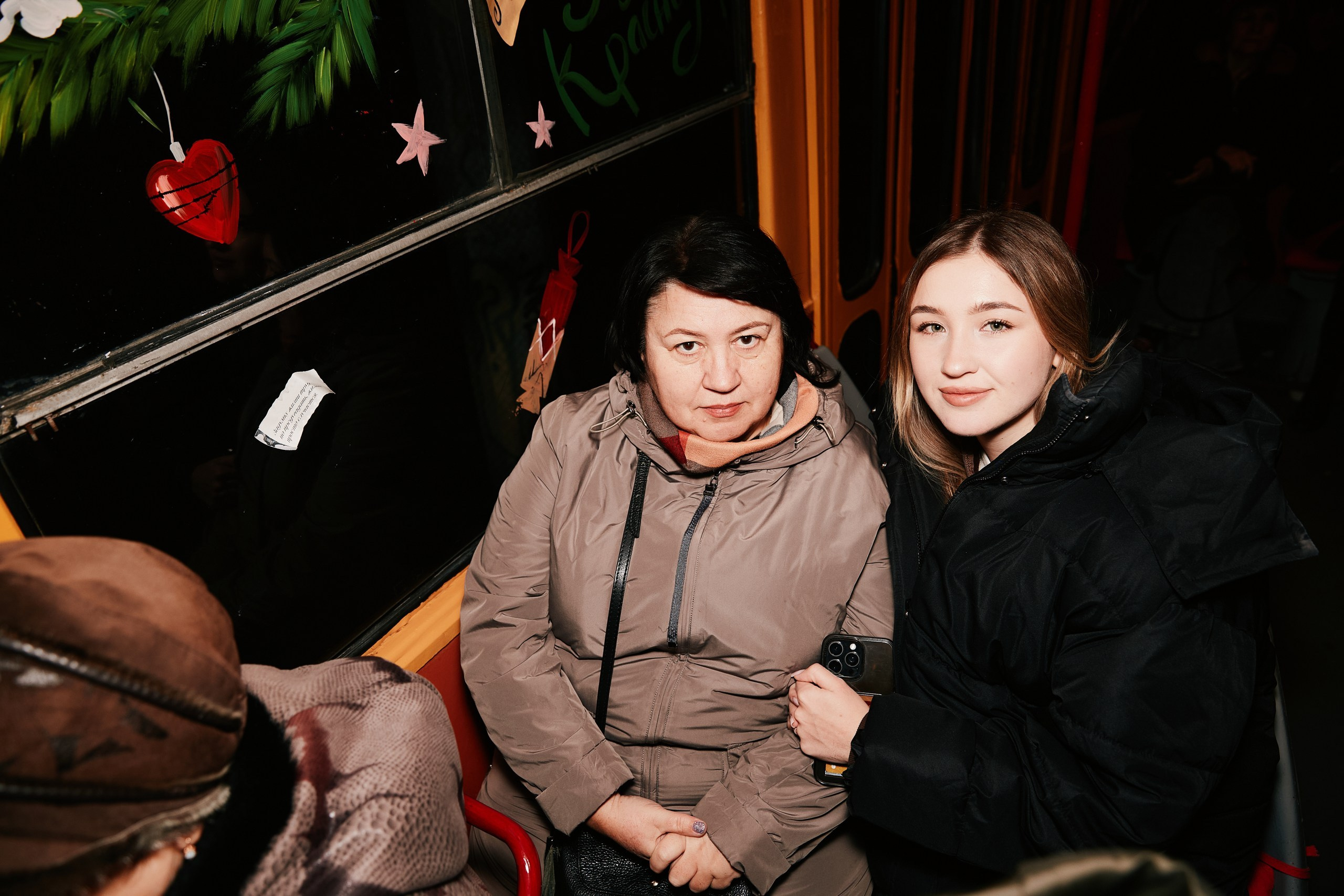 Новогодний трамвай 2026. Свадебный репортажный фотограф краснодар максим дремов дрёмов фотосессия студия цена