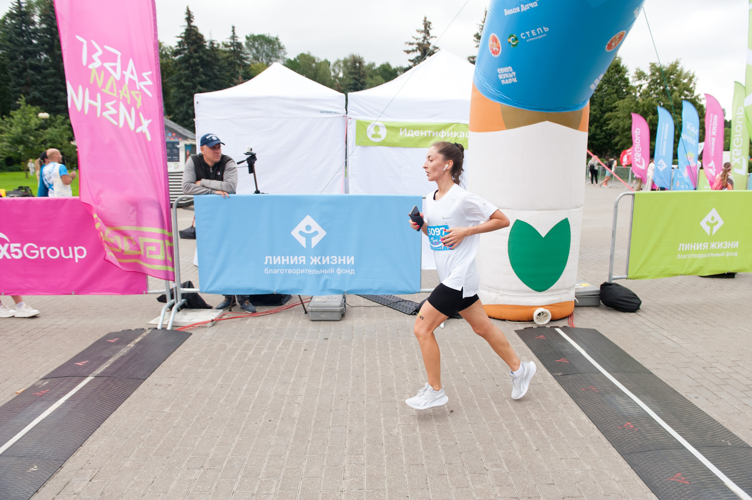 Корпоративное. Забег X5 Retail Group. Репортажный фотограф и видеограф Слава Думчев. Тимбилдинги, отчетники, корпоративы