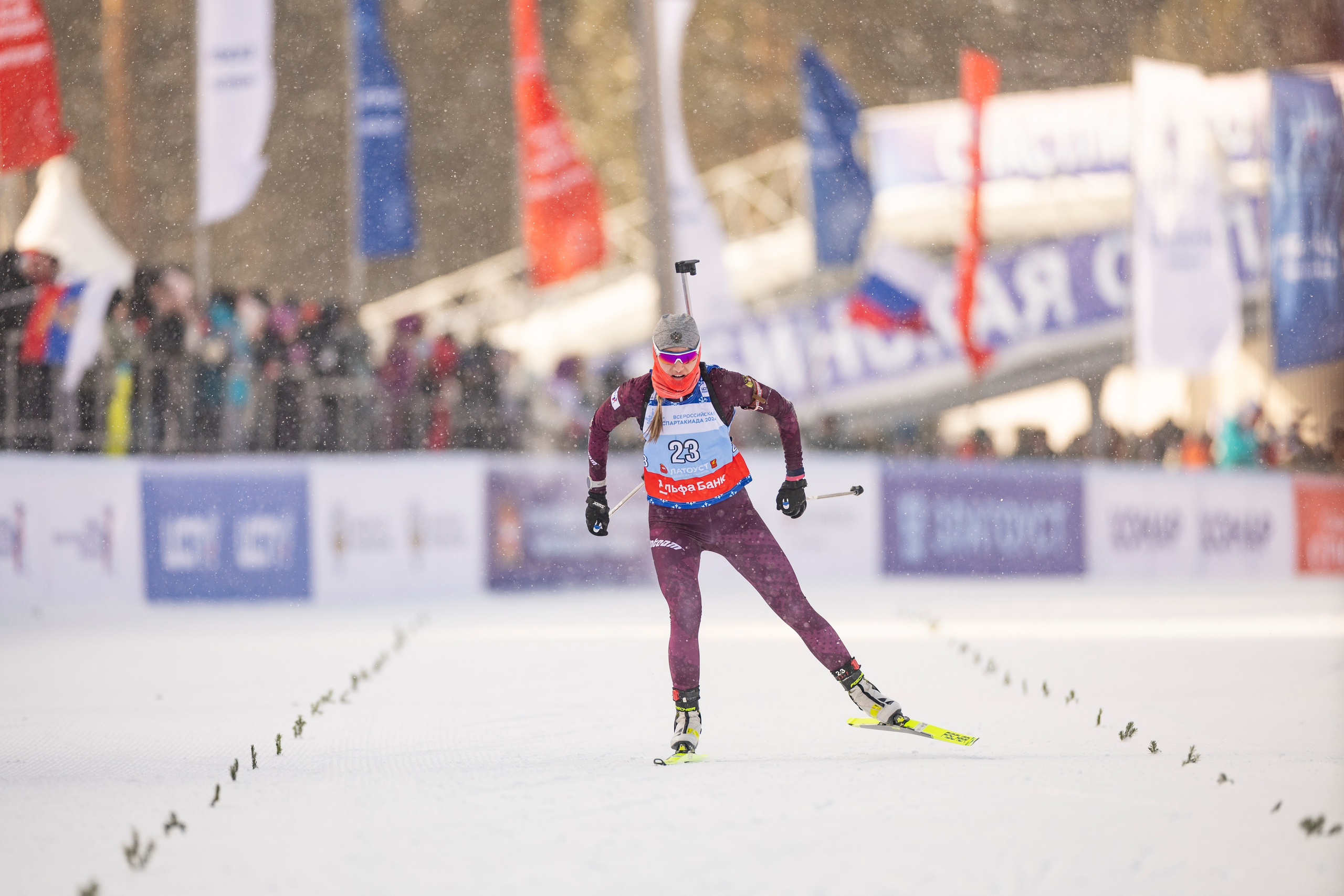 Всероссийская спартакиада. Гонка преследования женщины. Спортивный репортажный фотограф Казань Нафис Сиразетдинов