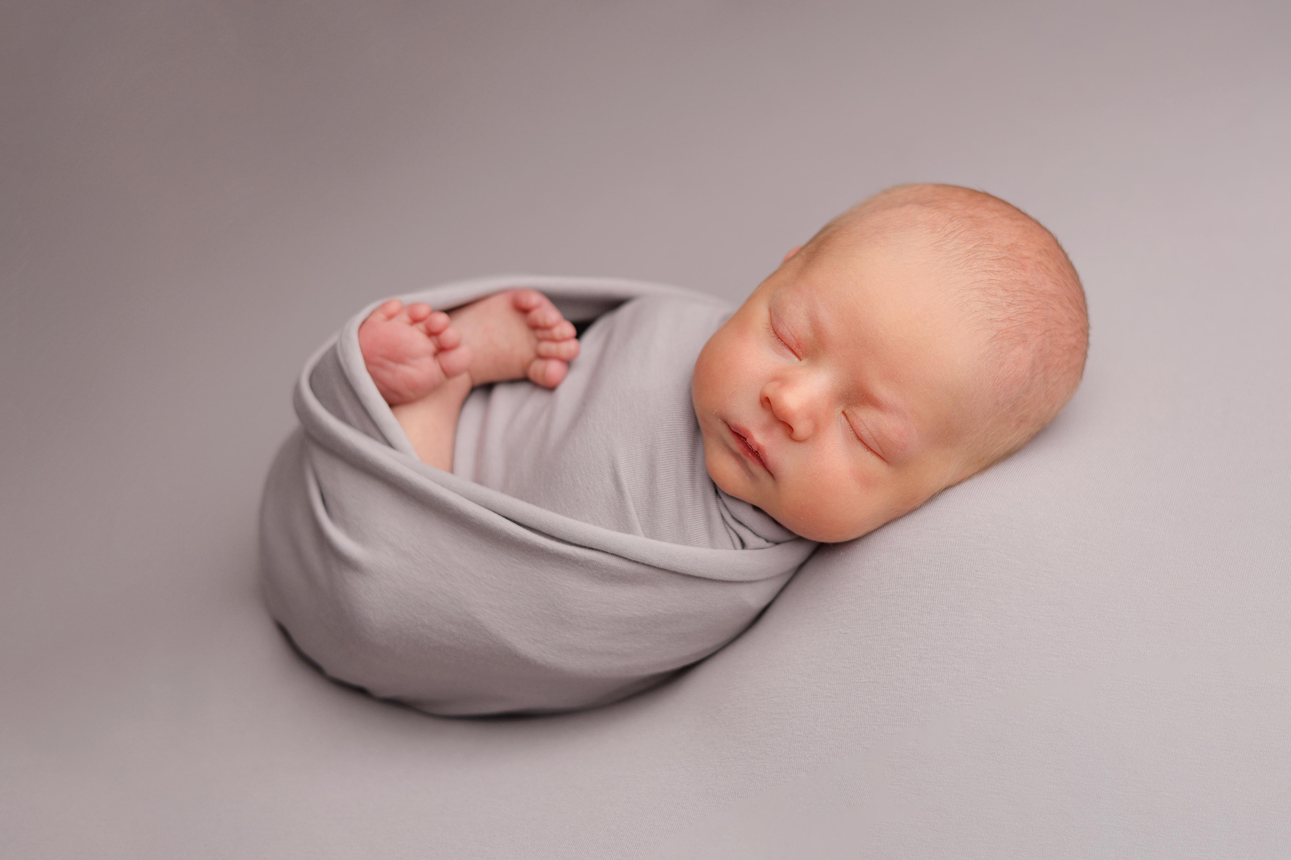 Ньюборн съемка Егора. Фотограф новорожденных Москва. Ньюборн фотограф Москва