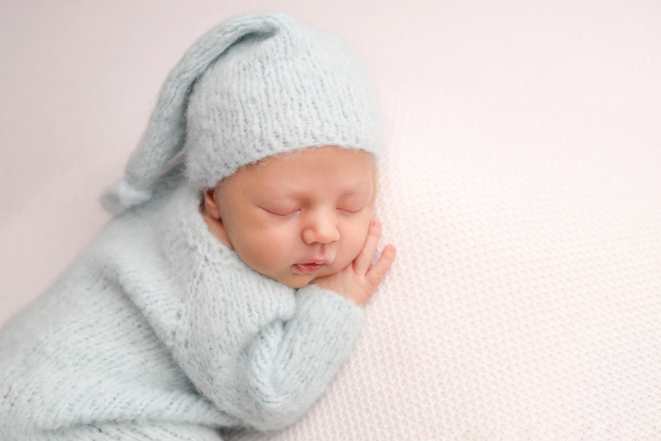 Ньюборн съемка Егора. Фотограф новорожденных Москва. Ньюборн фотограф Москва