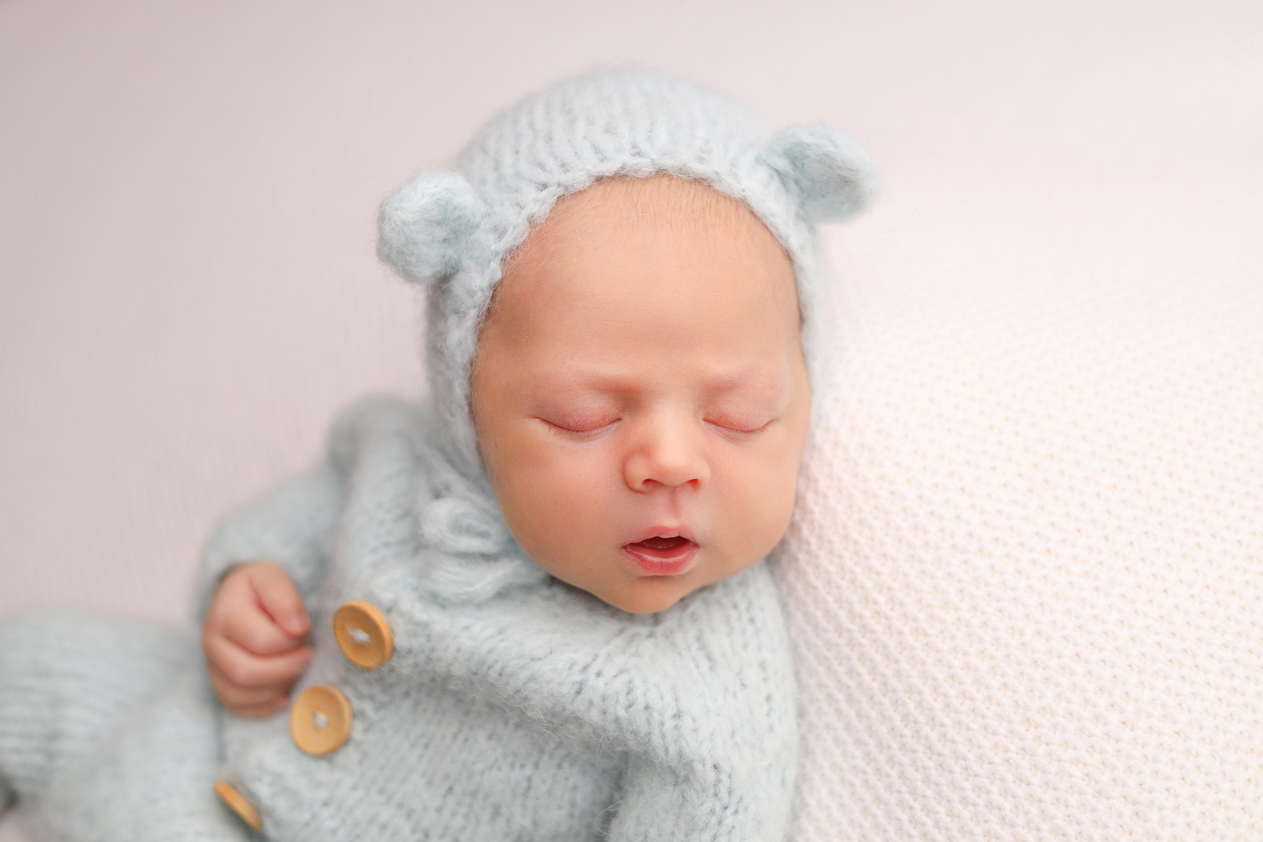 Ньюборн съемка Егора. Фотограф новорожденных Москва. Ньюборн фотограф Москва