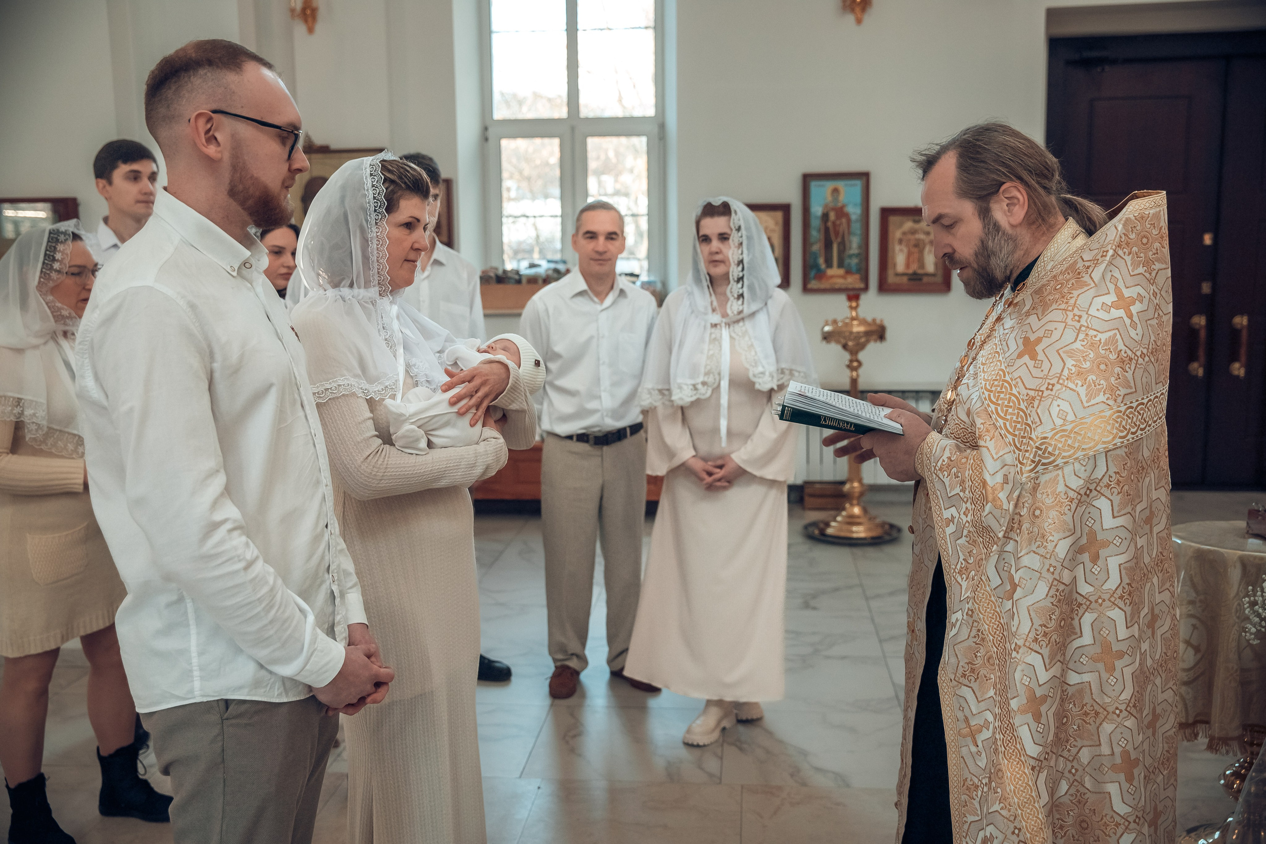 Стоимость таинства крещения. Семейный и детский фотограф в Москве в ЮАО Царицыно Алёна Асташкина