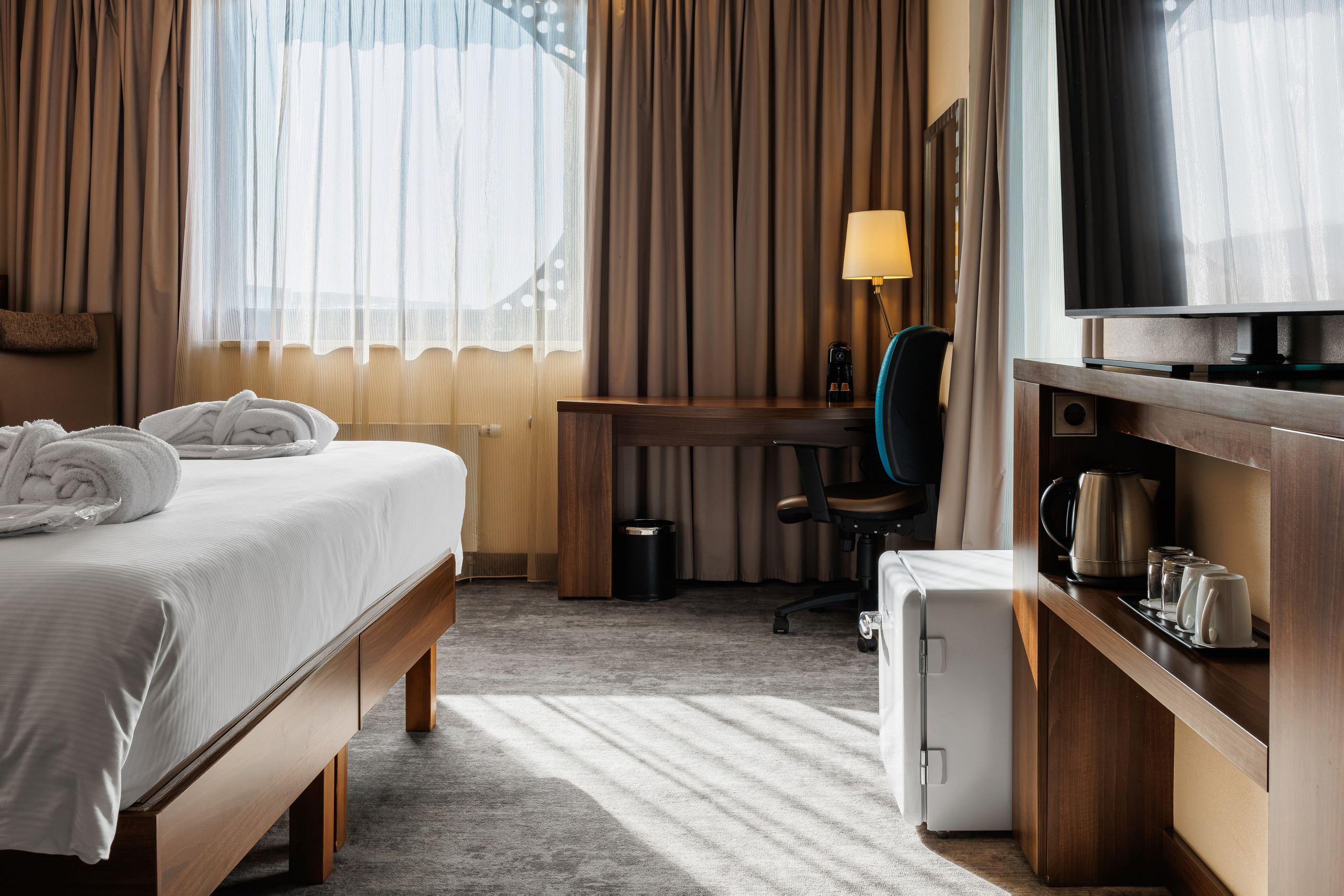 Hampton by Hilton Saint Petersburg ExpoForum 3*. Коммерческий фотограф в Санкт-Петербурге | Фуд, интерьерная и рекламная съемка | Влад Жолудев