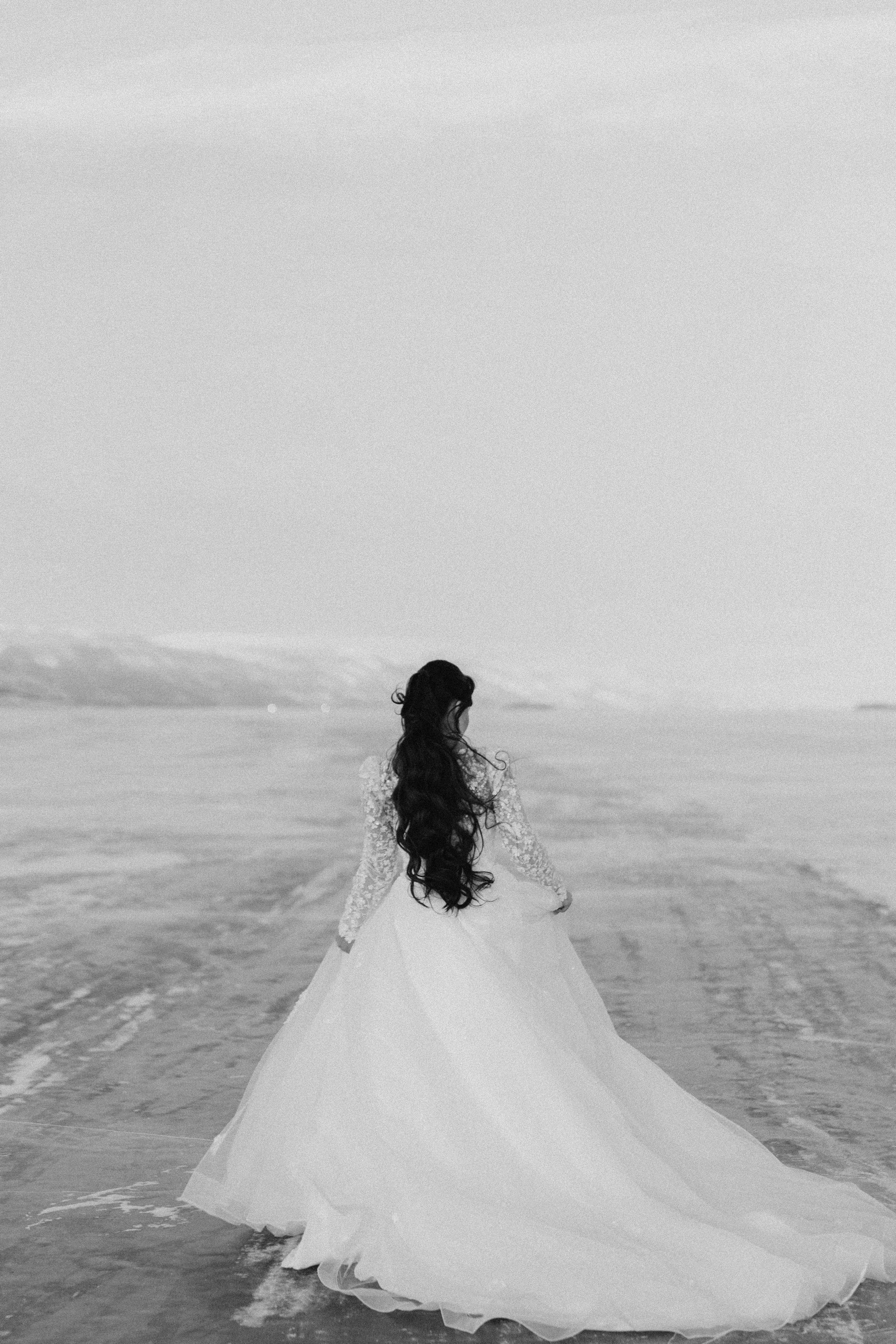 Свадебная зимняя съемка на Байкале. Главная