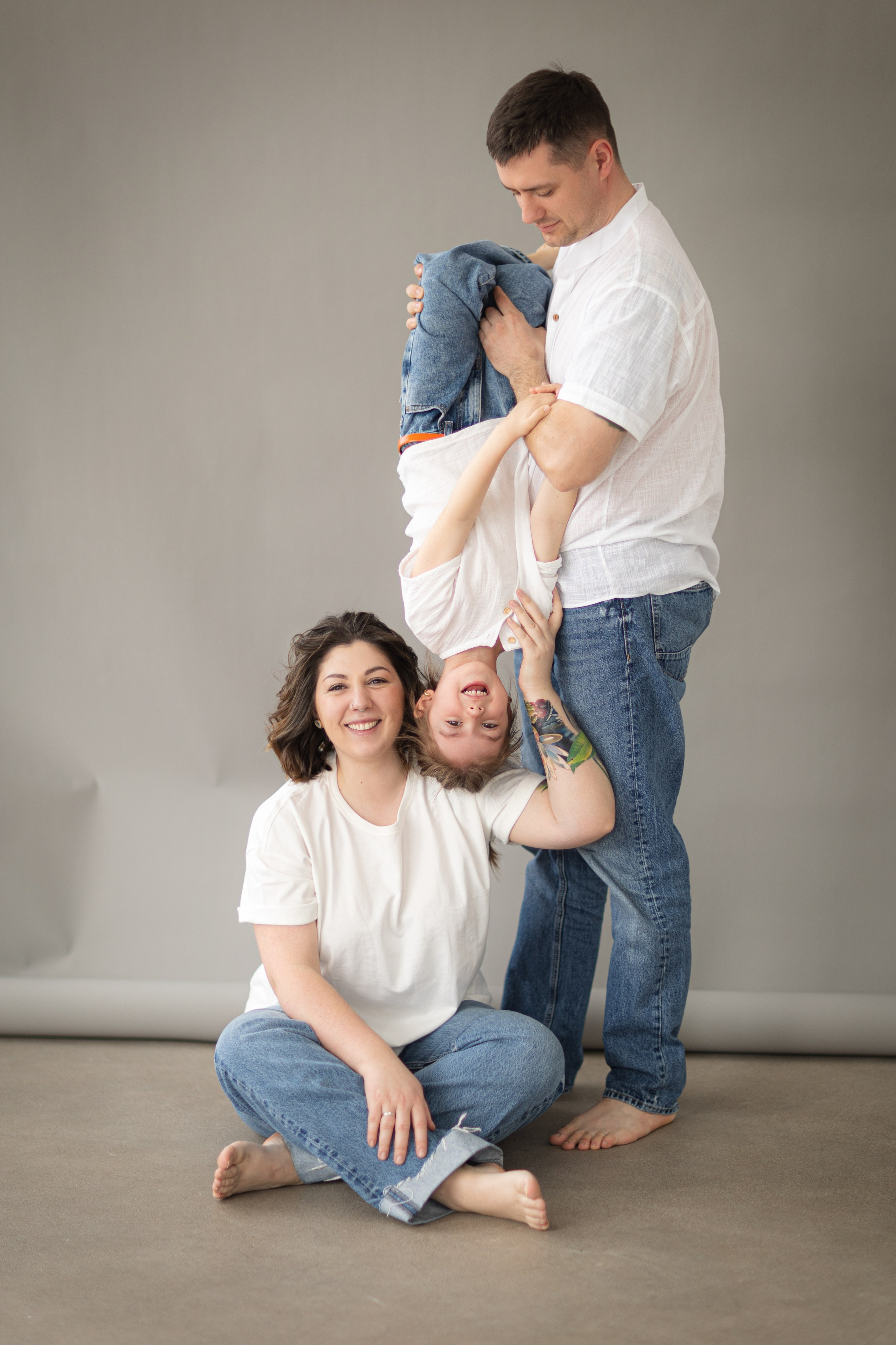 Лили, Ярослав и Доминика. Ваш фотограф — Александра Андрущенко