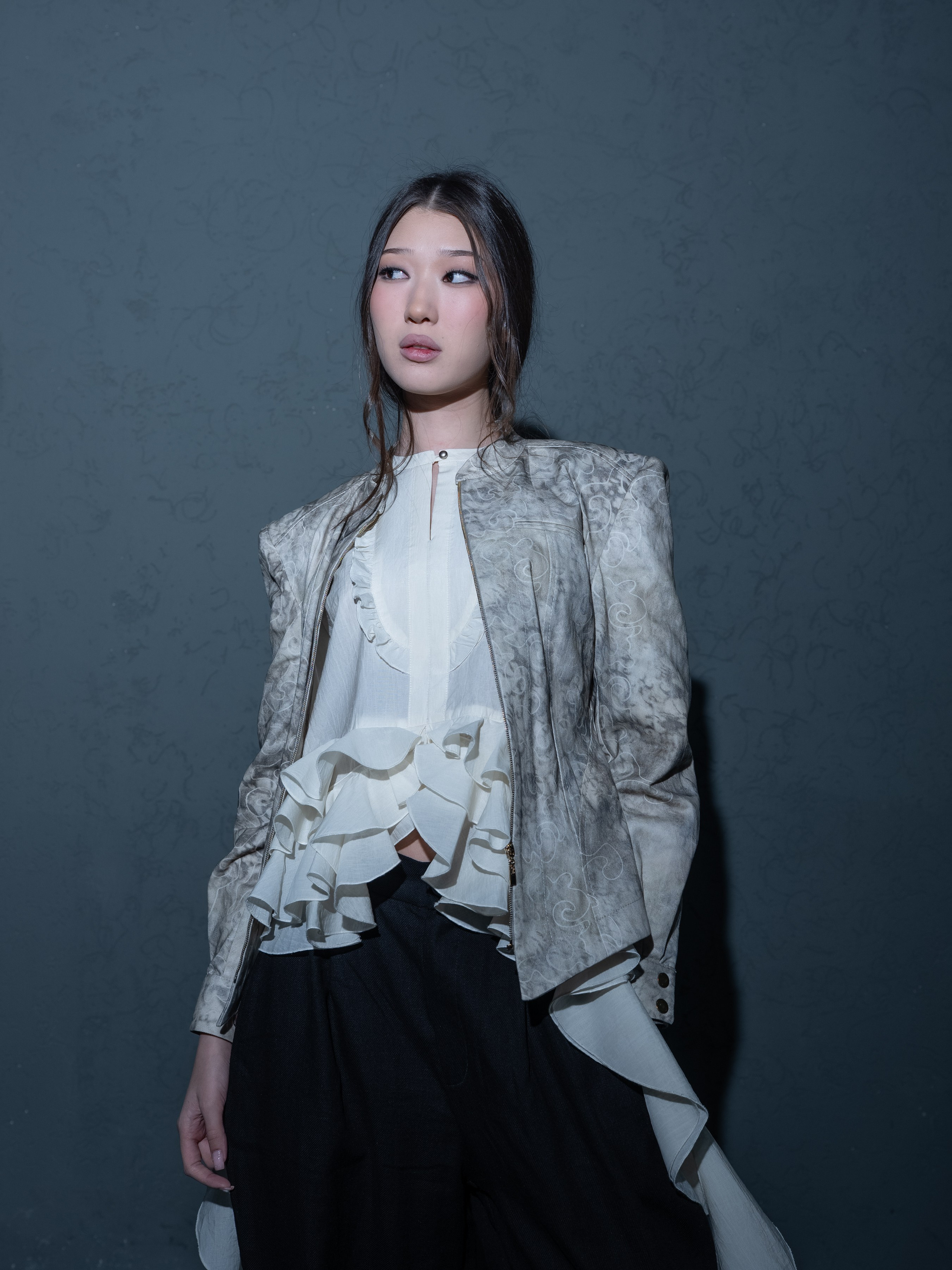 Visa Fashion Week Pre-Fall 2026 April BackStage Day 1. Сайт Алматинского НЮ АРТ, будуар и фэшн фотографа Дениса Карпенко