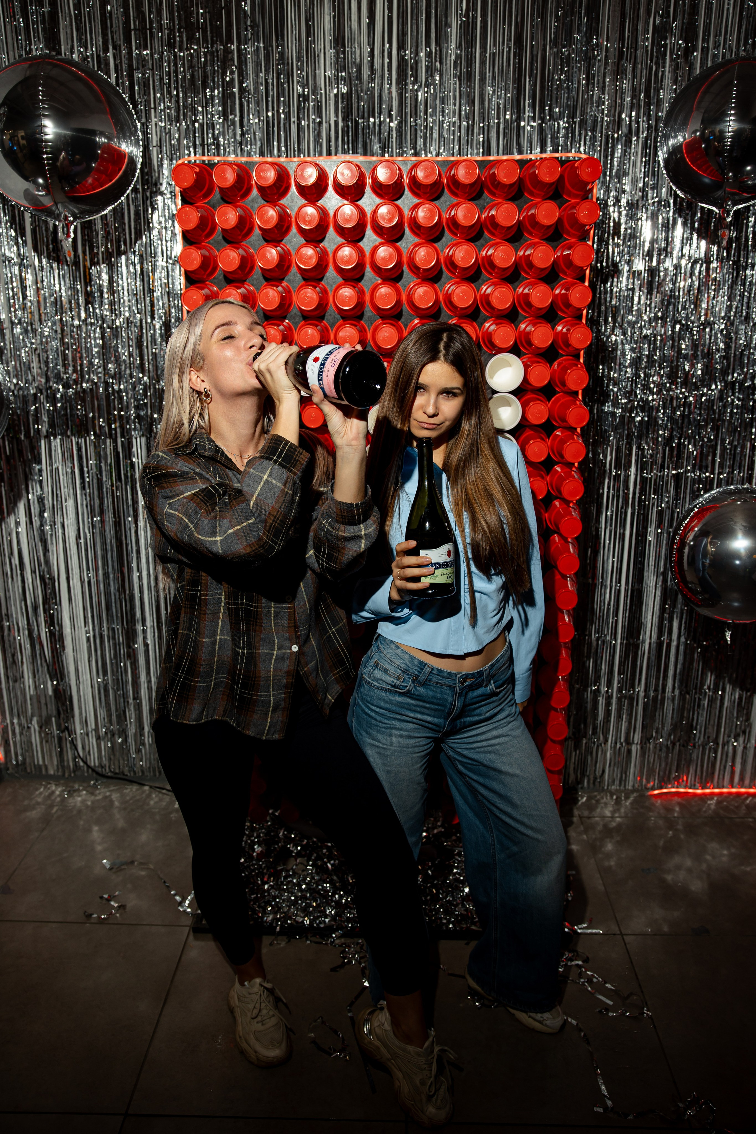 Дубль гис (офисная туса). Фотограф Вячеслав Фарунин