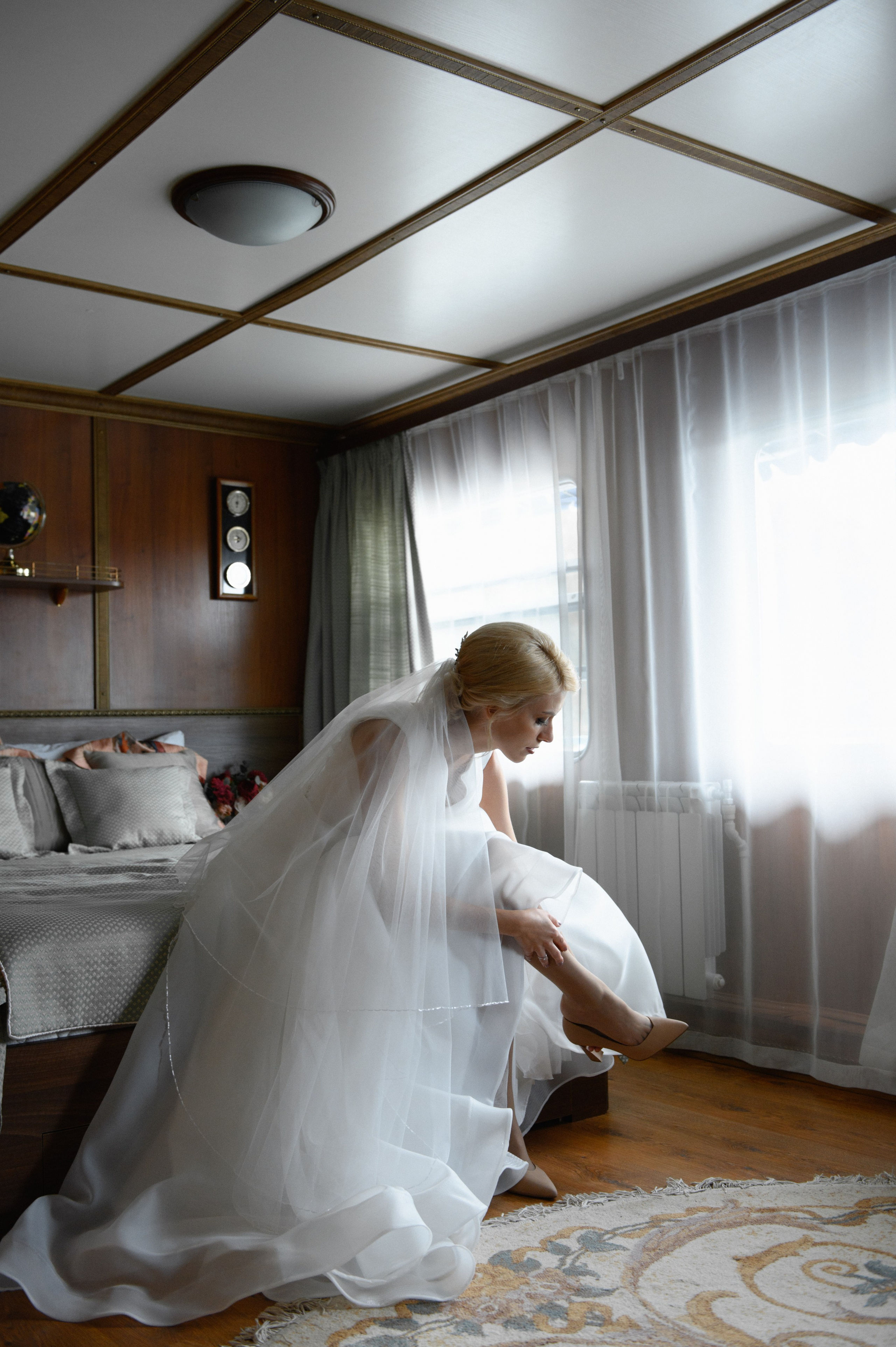 Свадебная фотосессия в яхт-клубе. Семейный и свадебный фотограф в Москве Татьяна Николаева