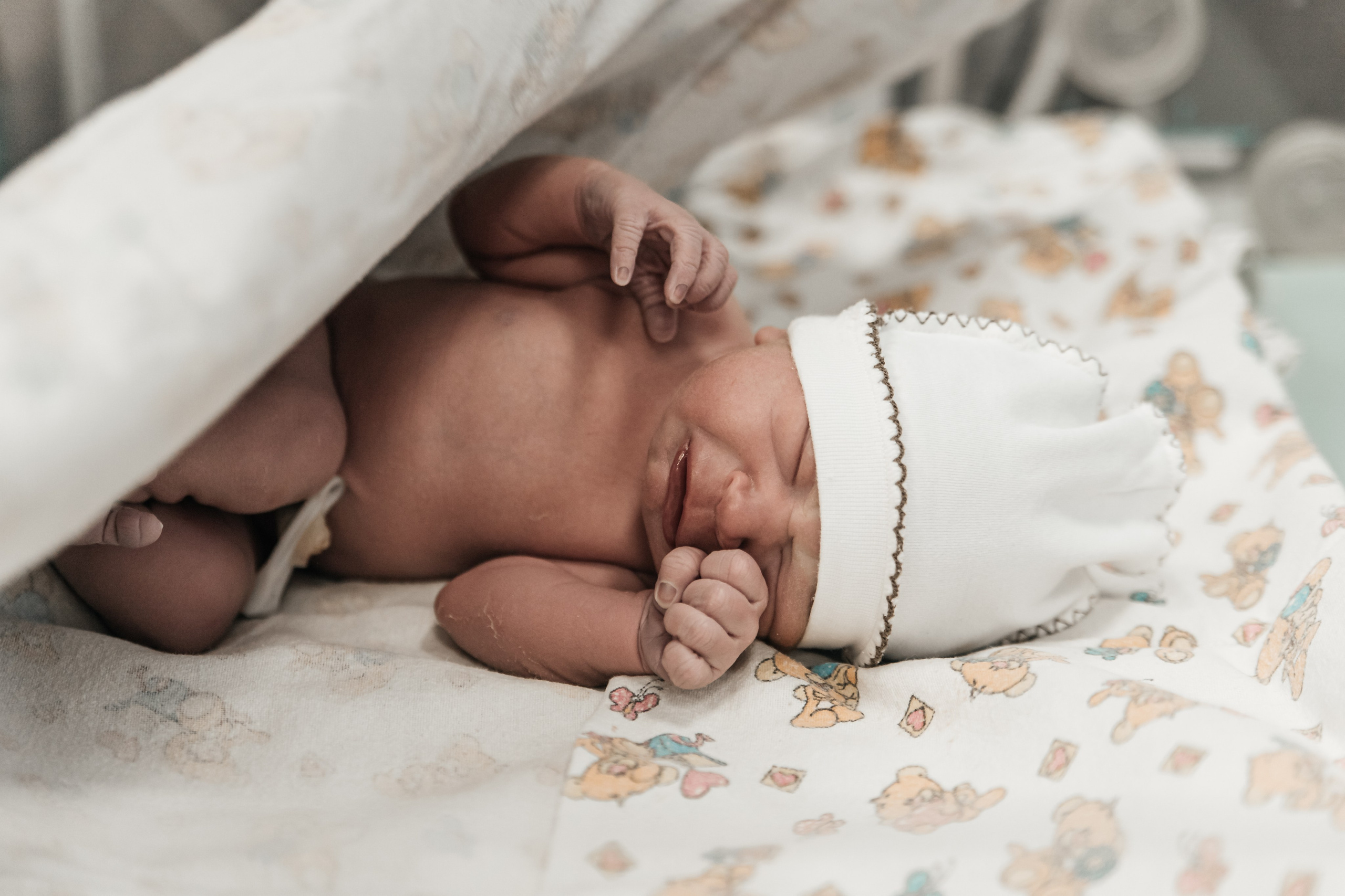 Полина. Фотосъёмки в роддоме. Семейный фотограф в Калуге Ирина Ушакова. Фотограф на роды