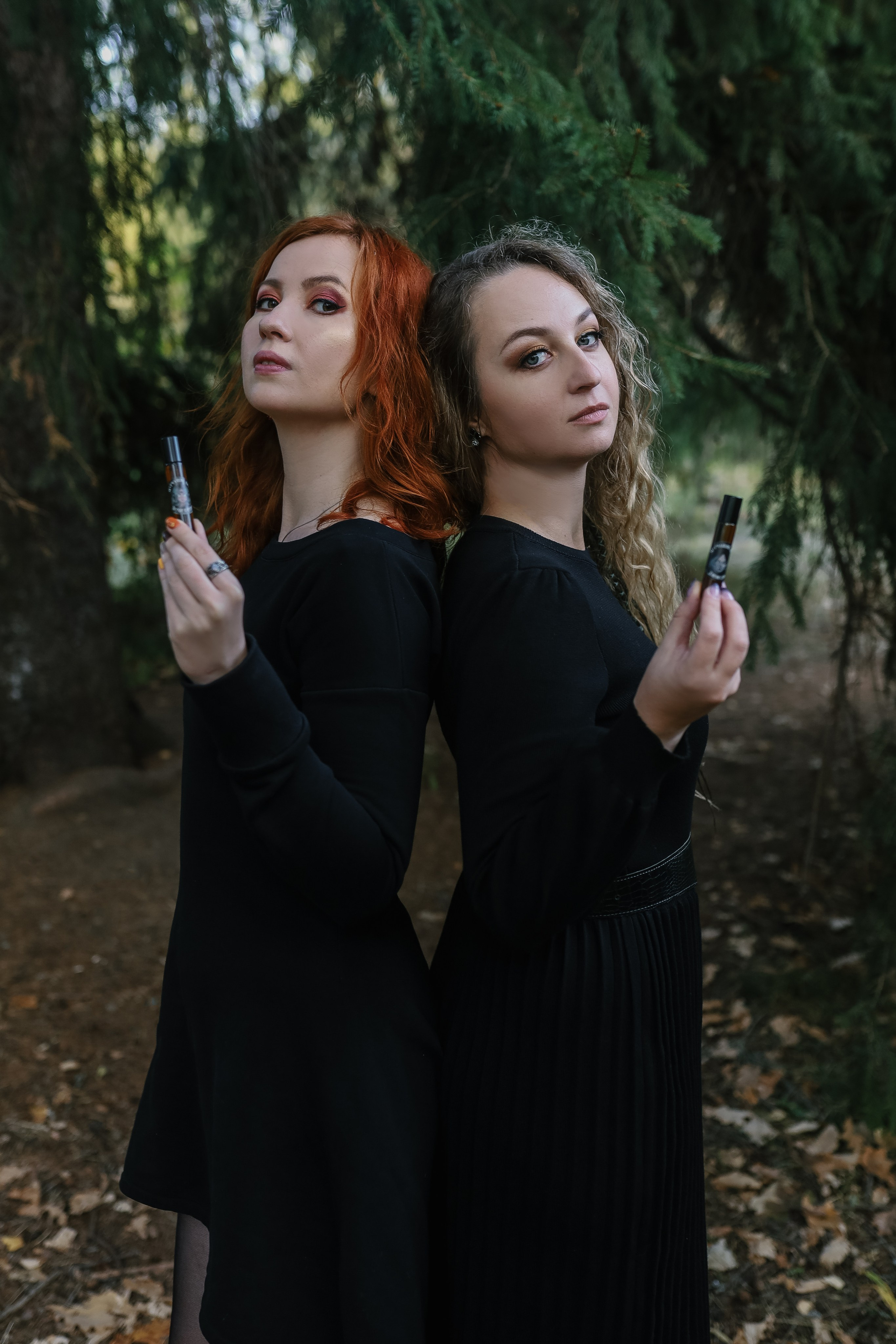 Контент для бренда духов «Мурчащий котел». Фотопродакшн продающего контента