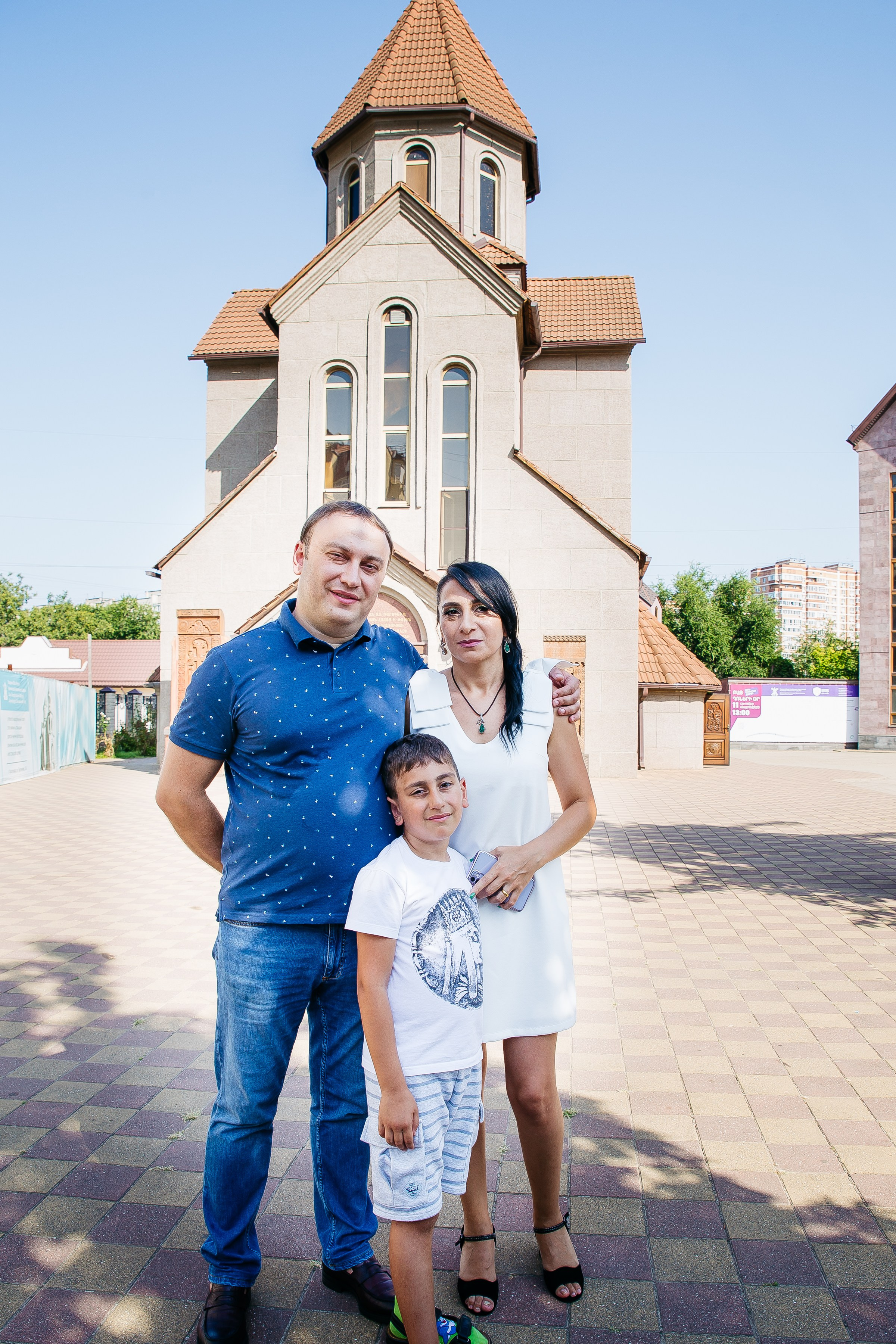 Армянская церковь. Свадебный и семейный фотограф в Краснодаре Илонна Ковалева