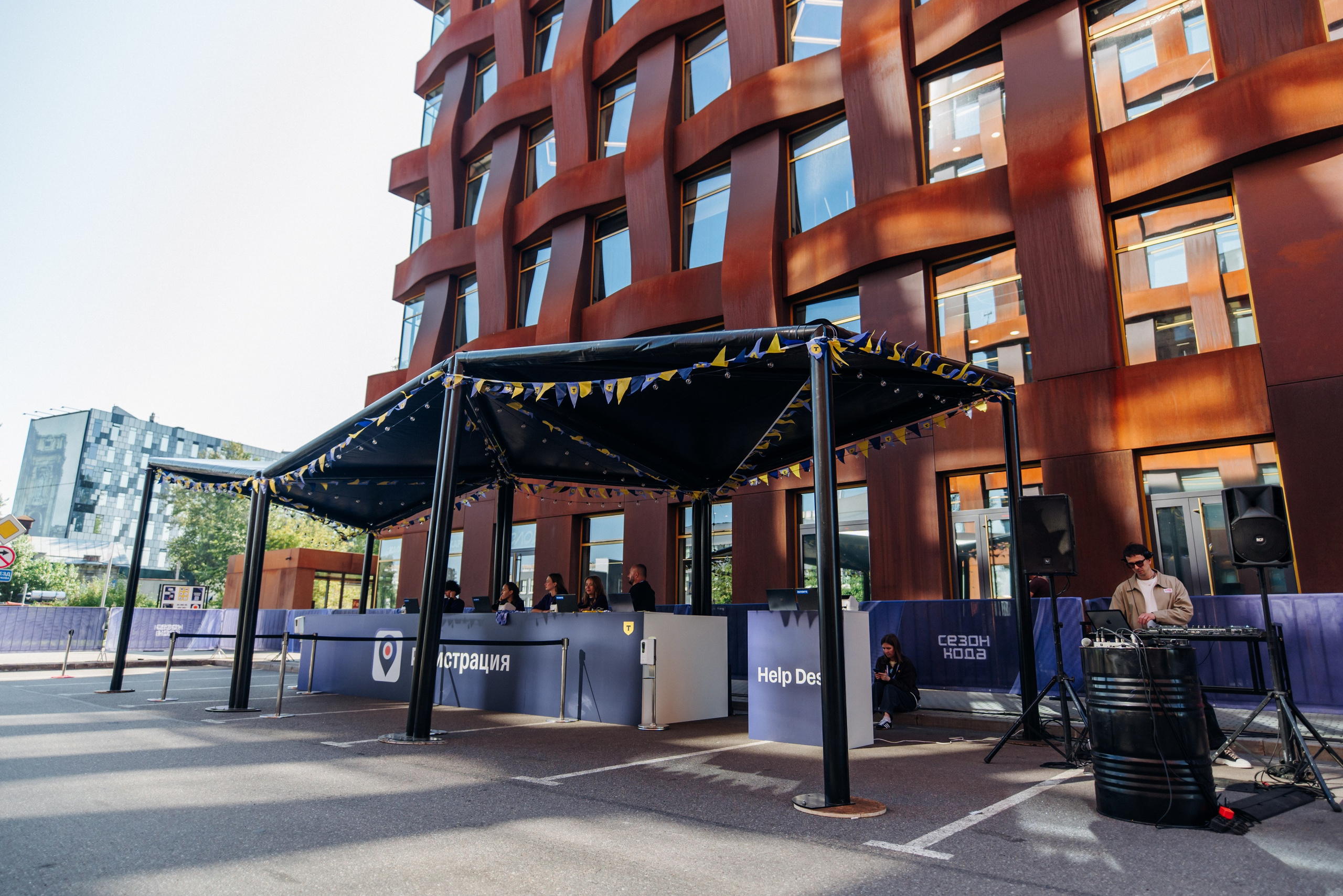 «Сезон кода» | Застройка. Репортажный фотограф Санкт-Петербург