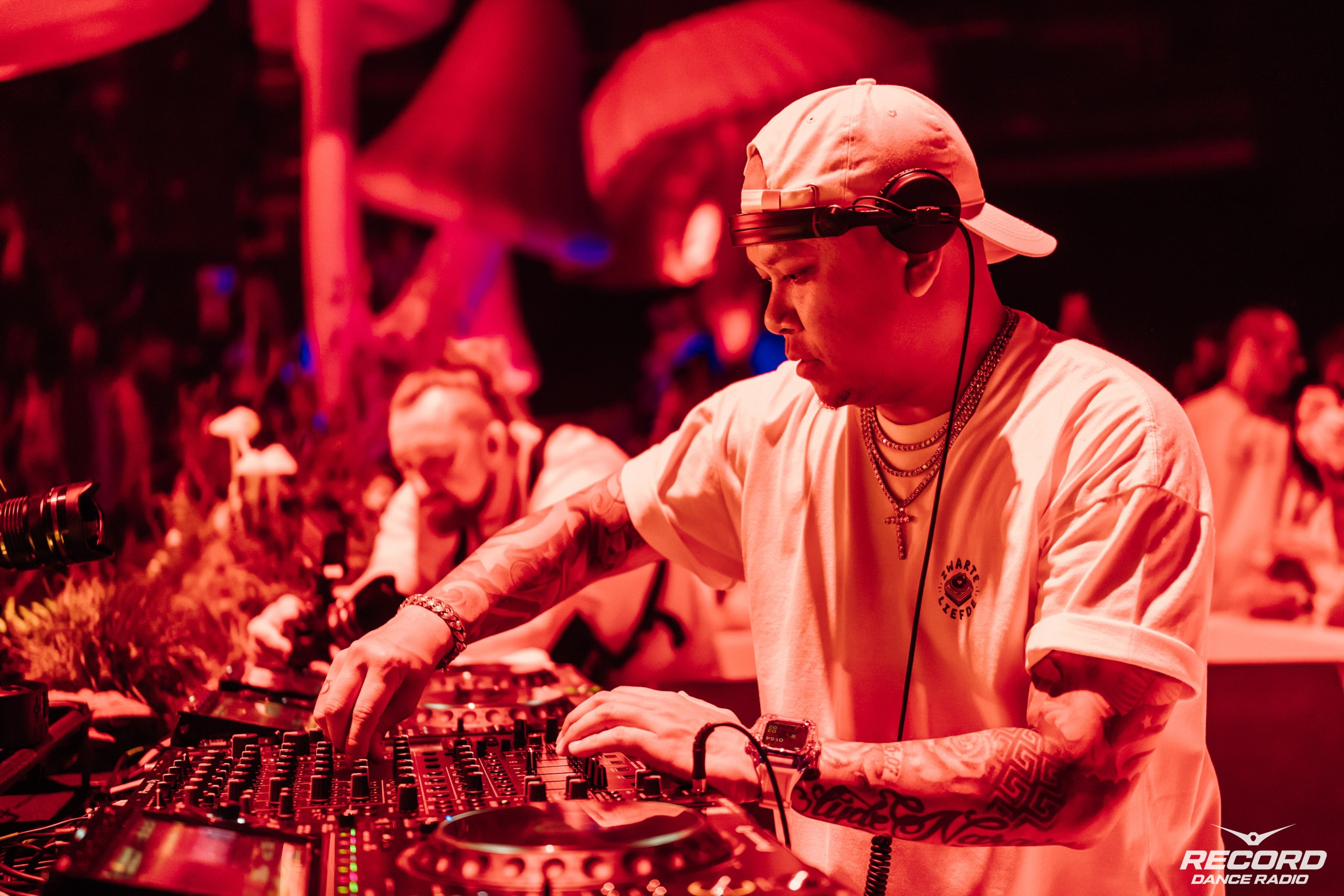 БЕЛАЯ. Репортажный фотограф Санкт-Петербург